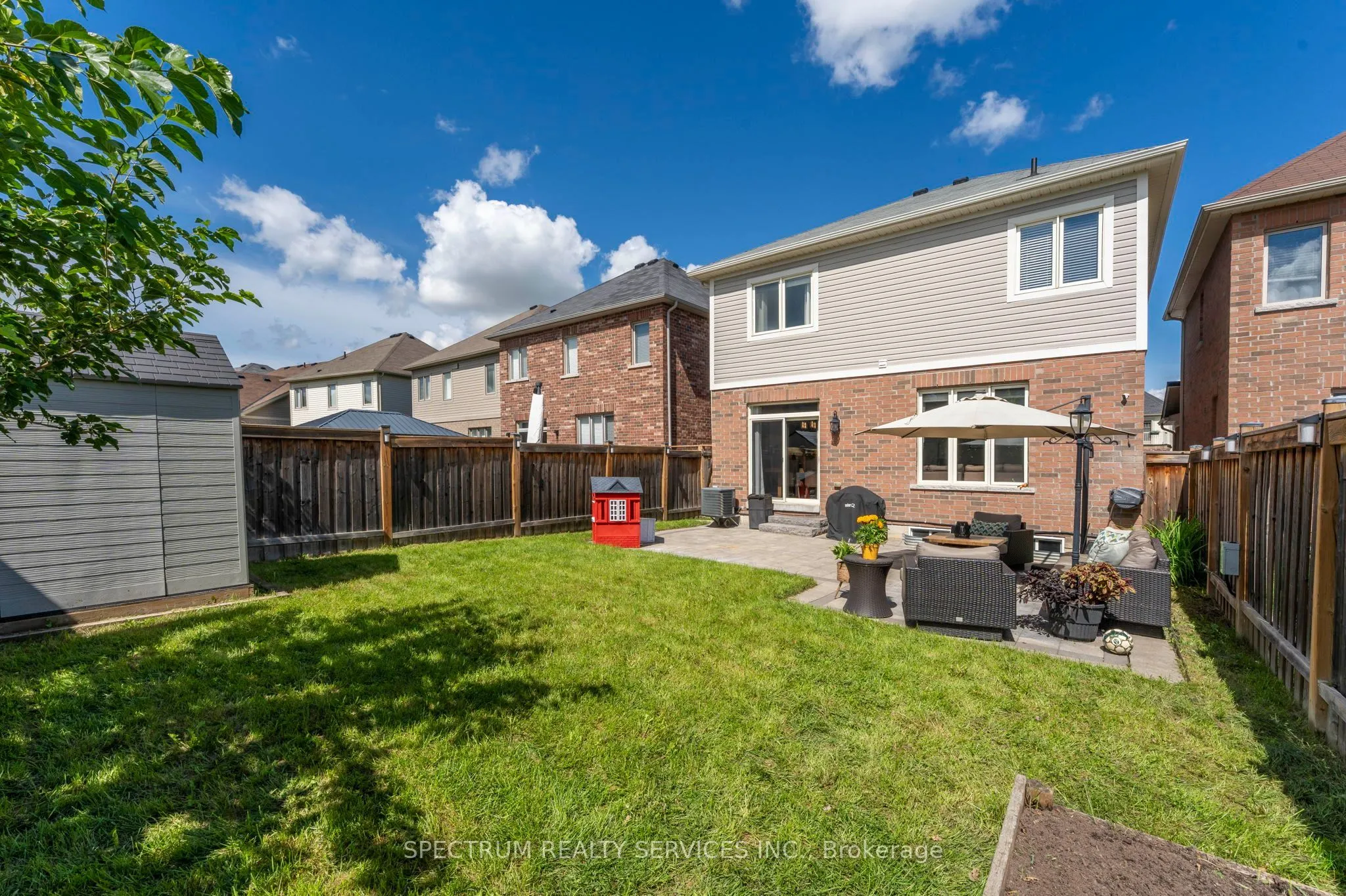 69 Strachan Trail