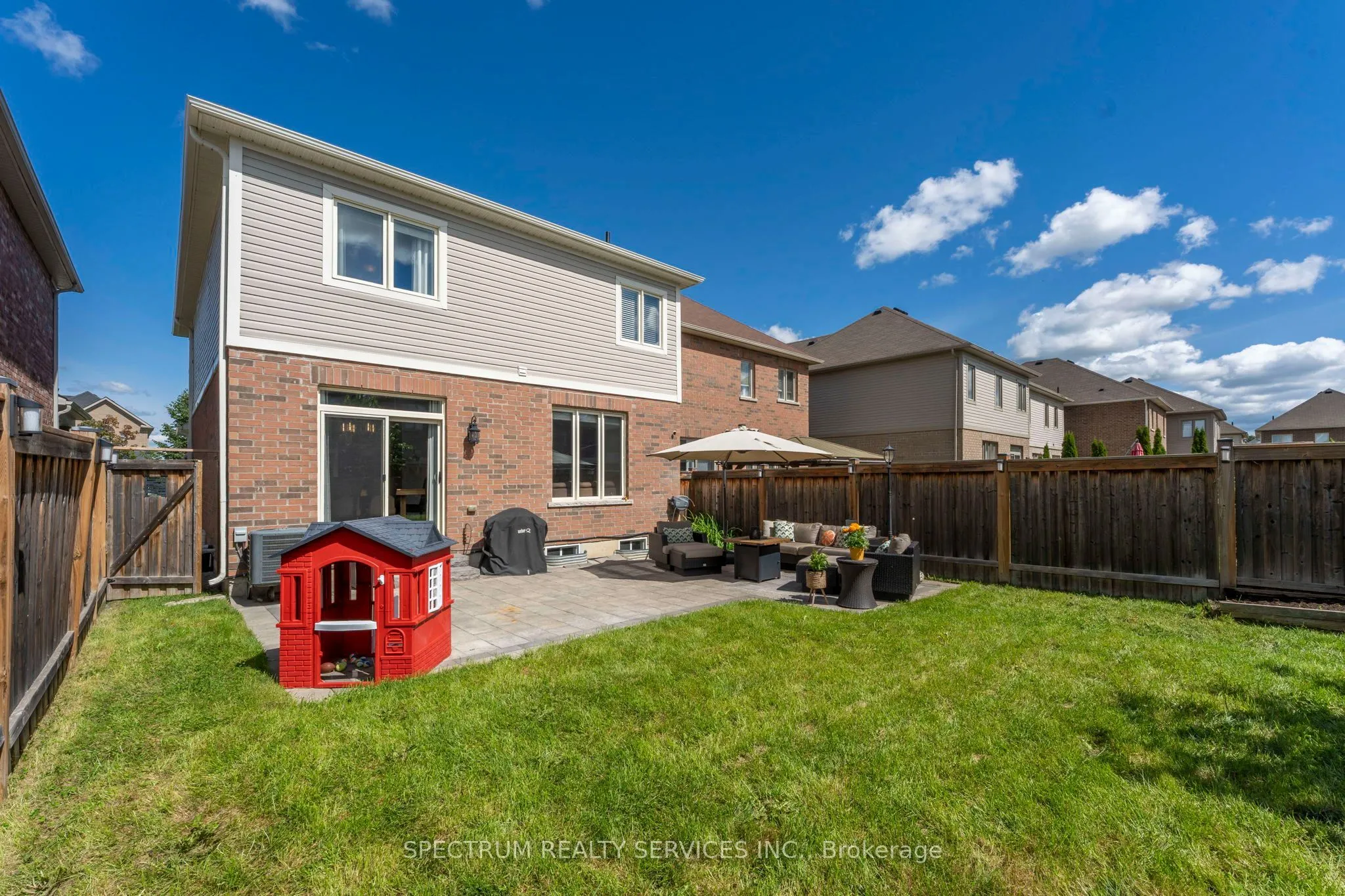 69 Strachan Trail