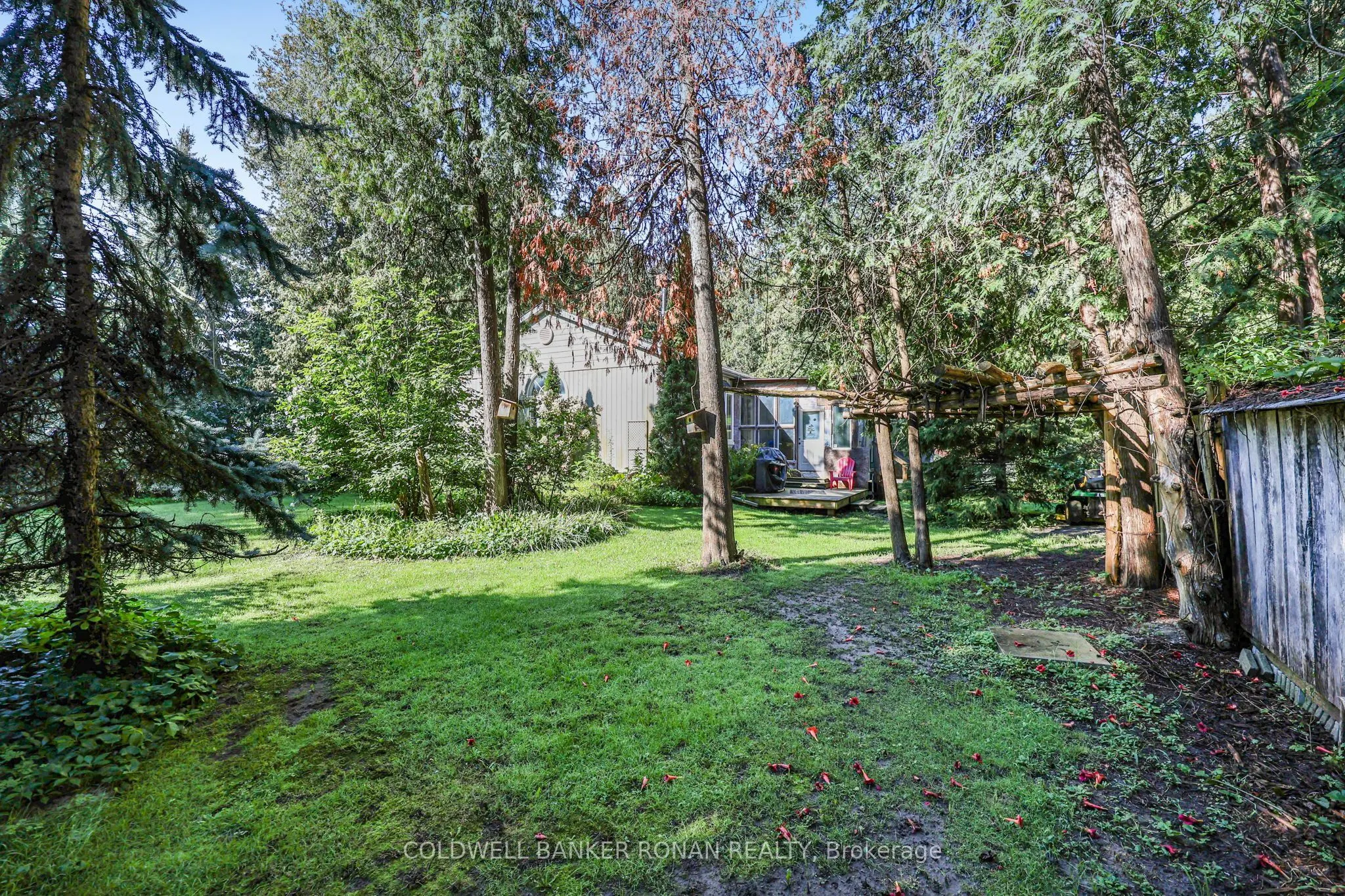7602 25th Sideroad