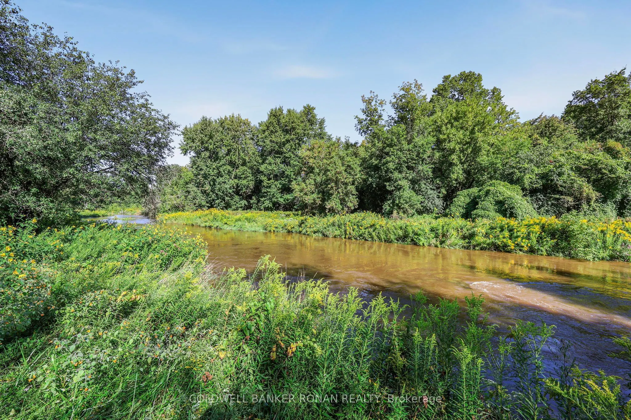 7602 25th Sideroad