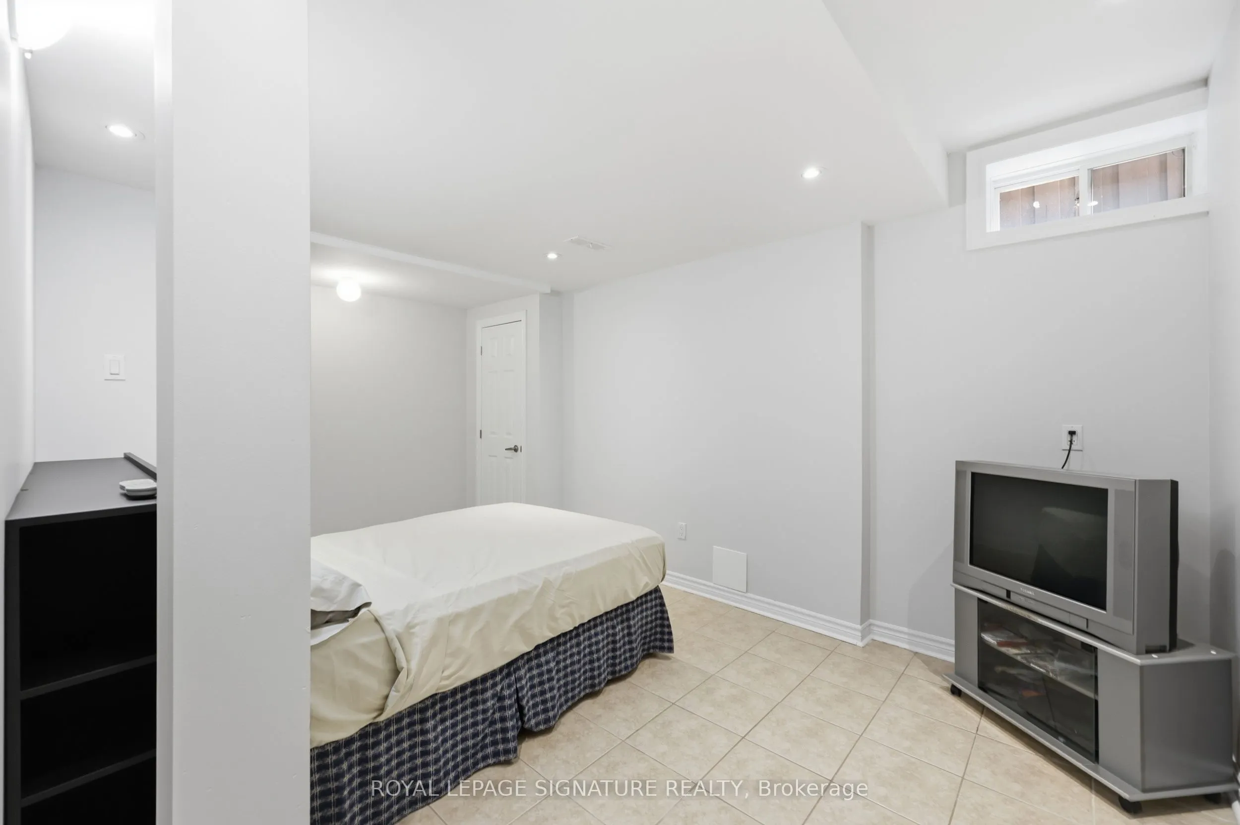 221 Peak Point Boulevard #Bsmt