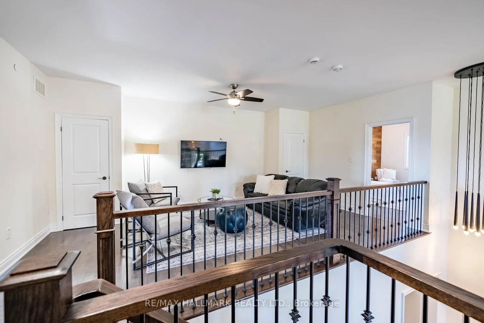 8 Kingstree Court