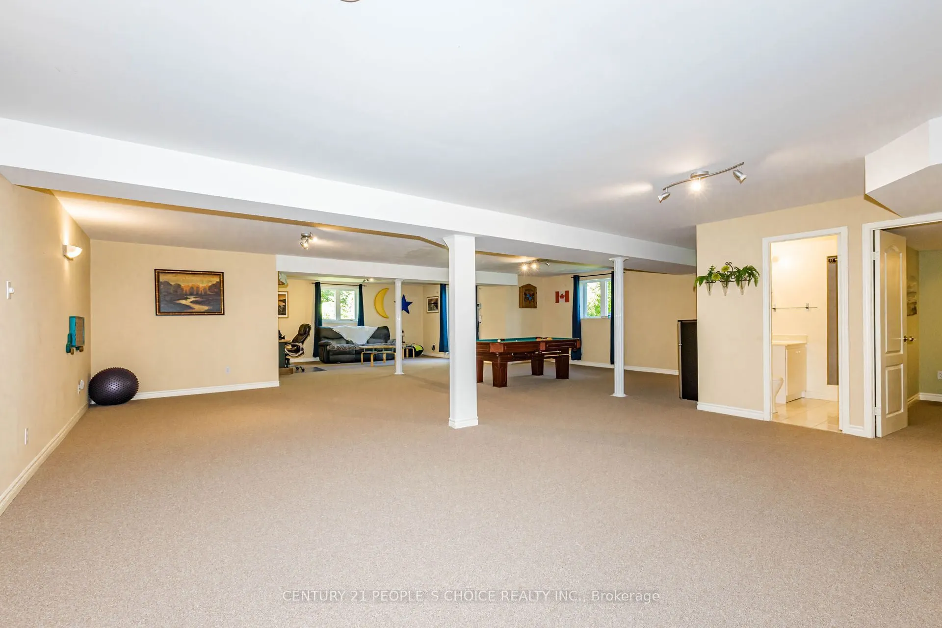 44 Deer Ridge Road