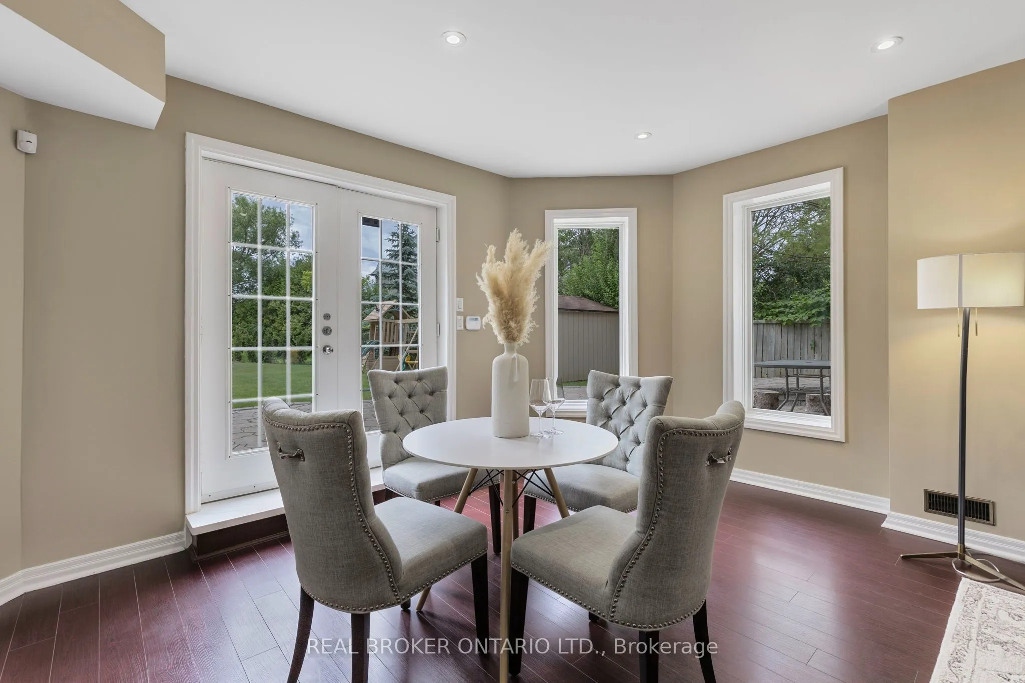 429 North Lake Road