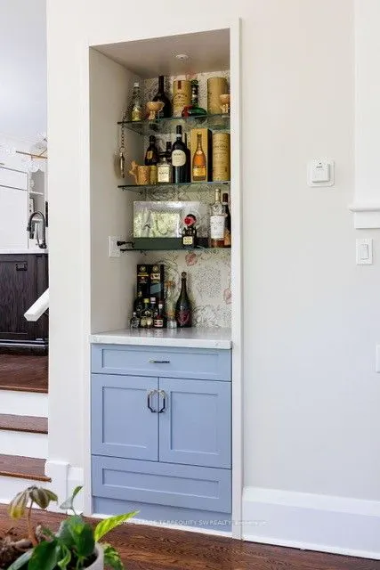 41 Kennedy Street W