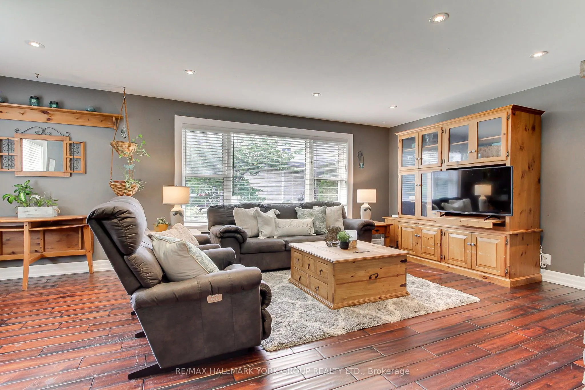 14 Bowers Road