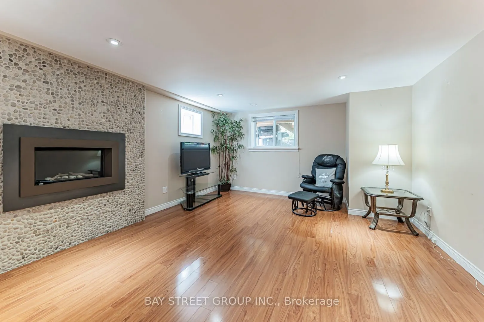 93 Sunbird Boulevard