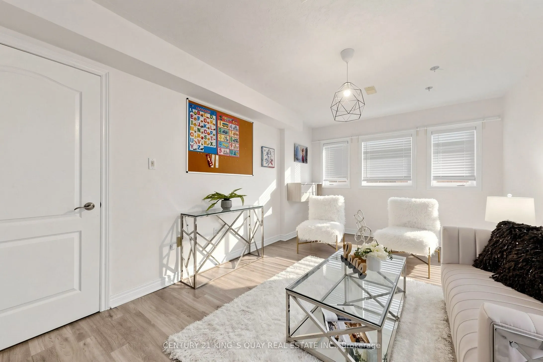20 Kerfoot Crescent