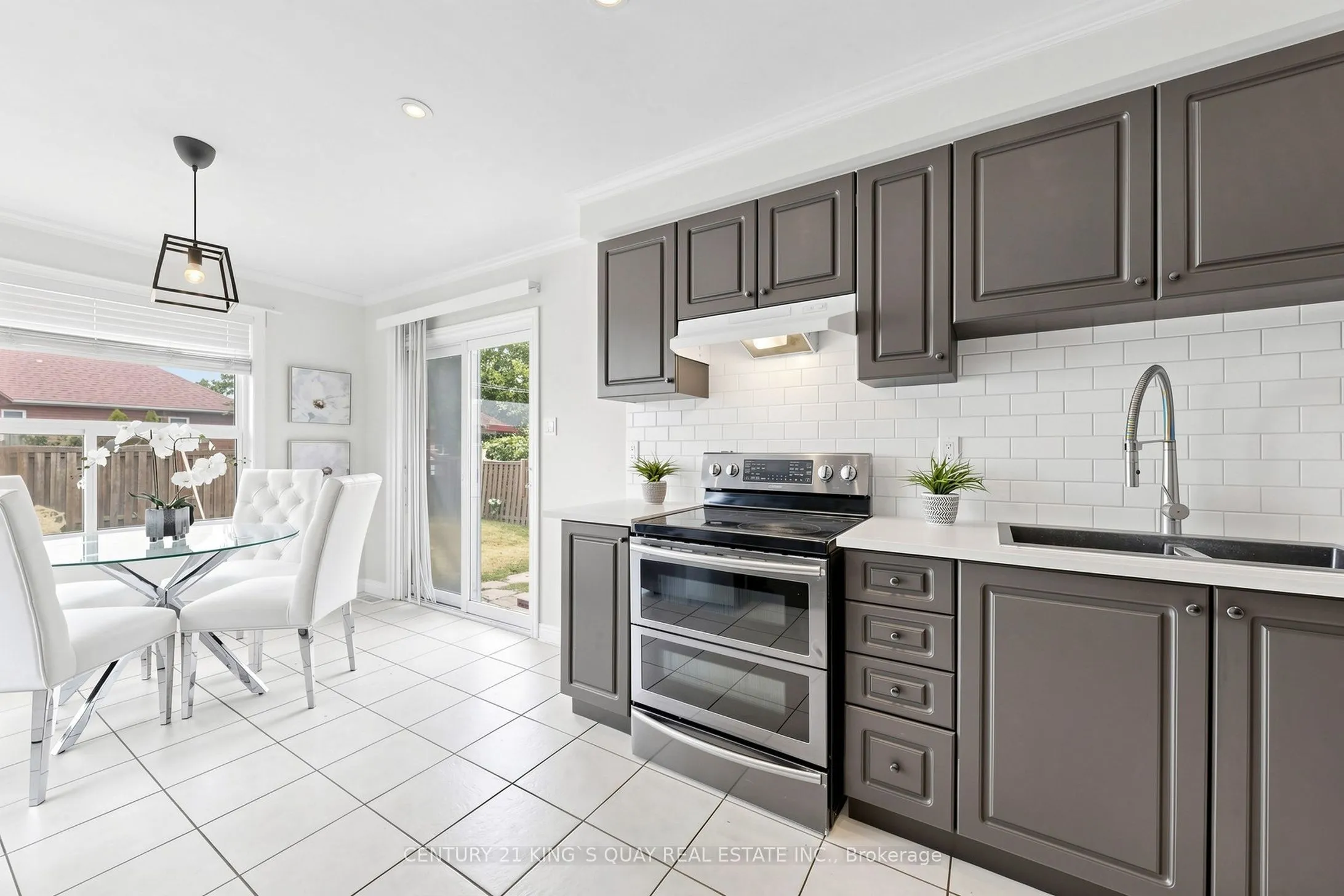 20 Kerfoot Crescent