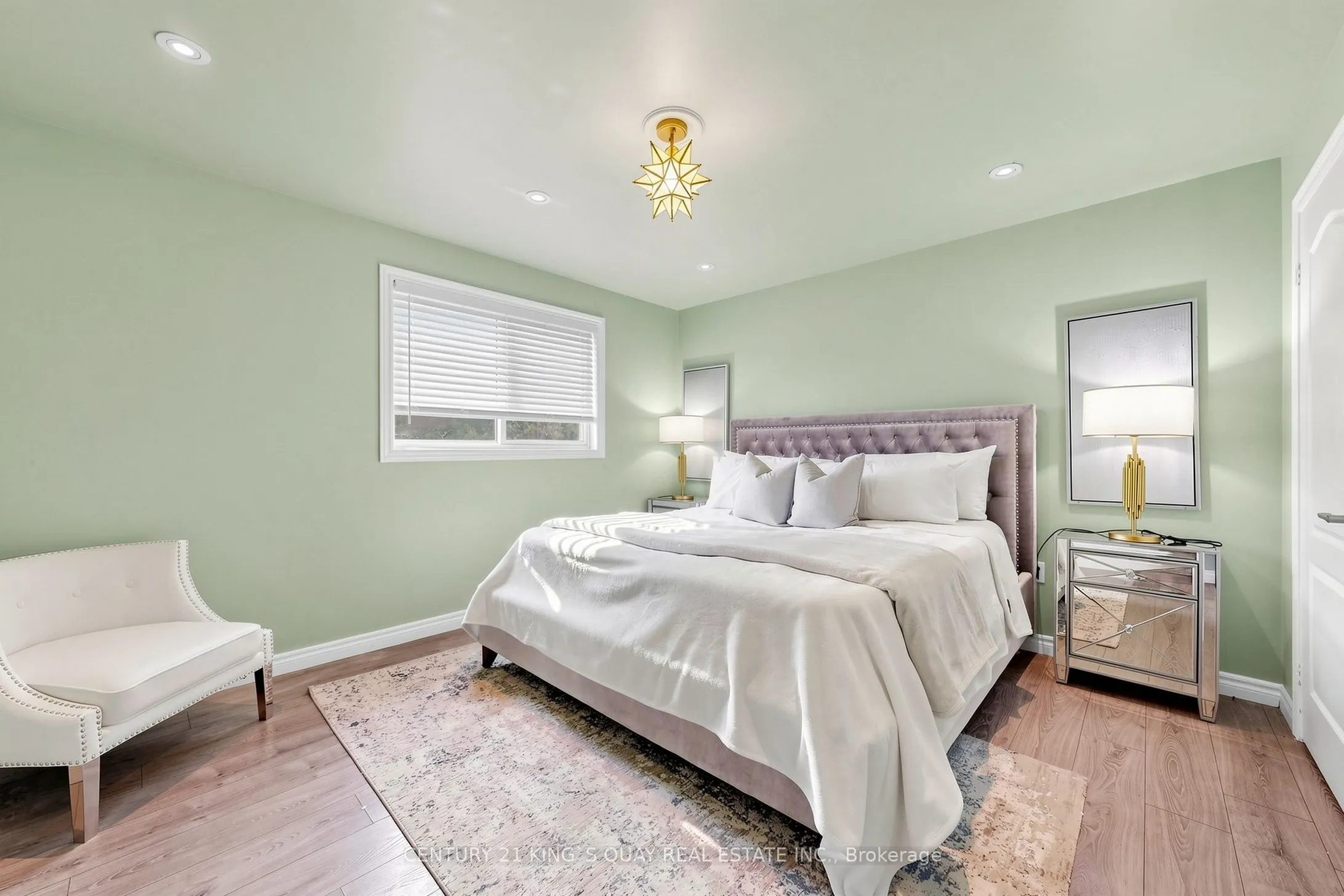 20 Kerfoot Crescent