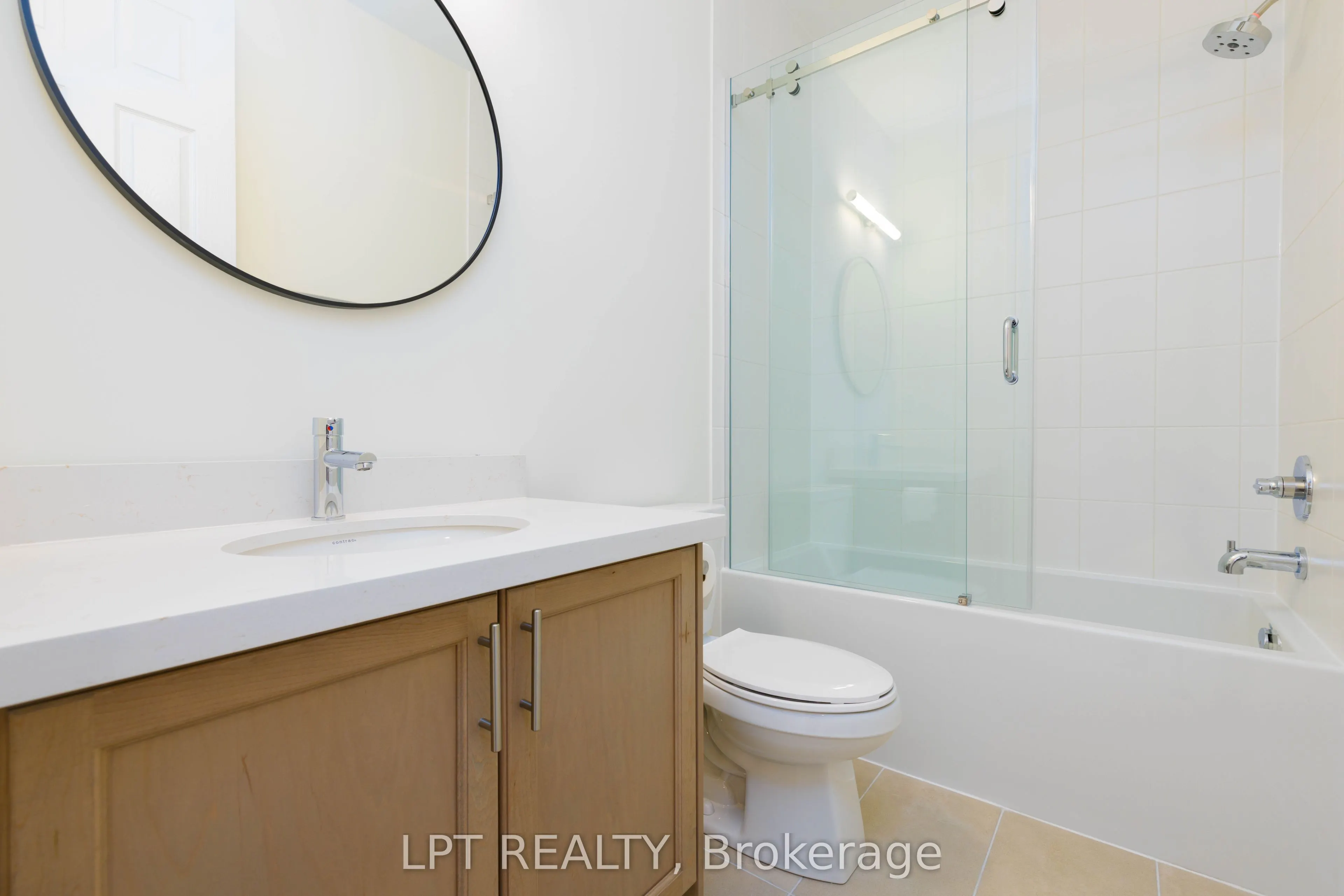 32 Max Bulmer Court