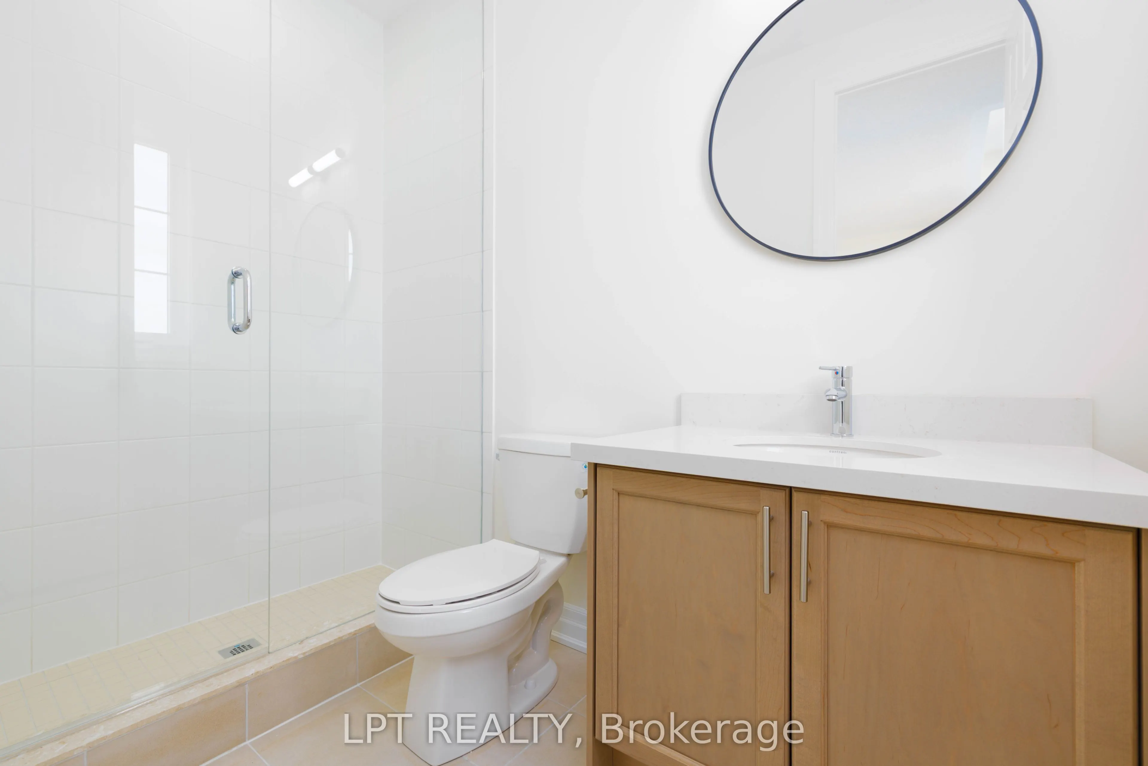 32 Max Bulmer Court