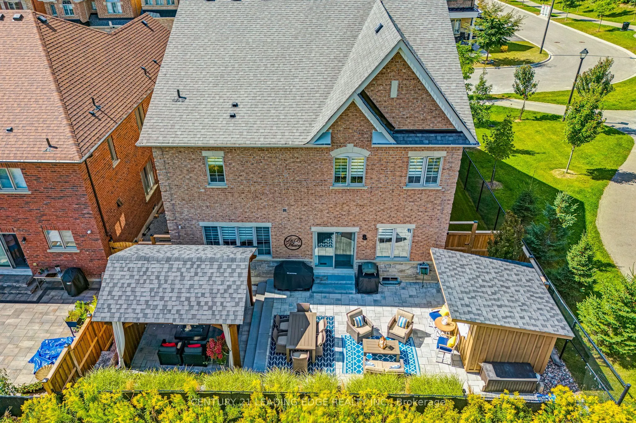 56 Walter Tunny Crescent