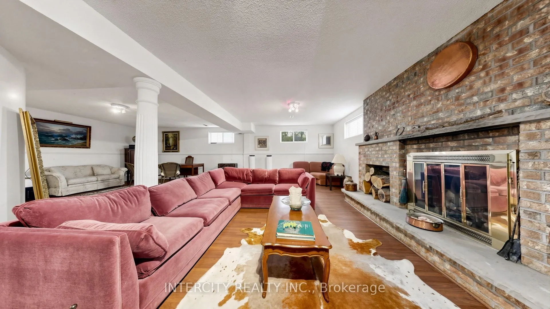 76 Spruce Avenue