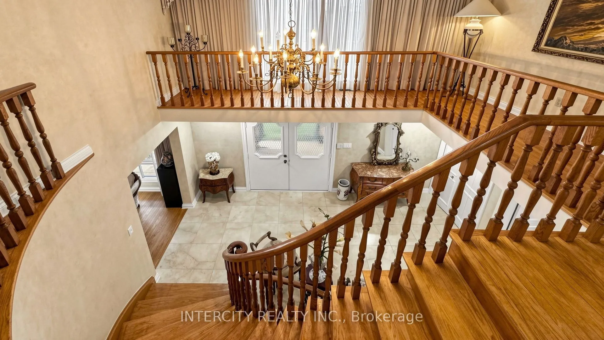 76 Spruce Avenue