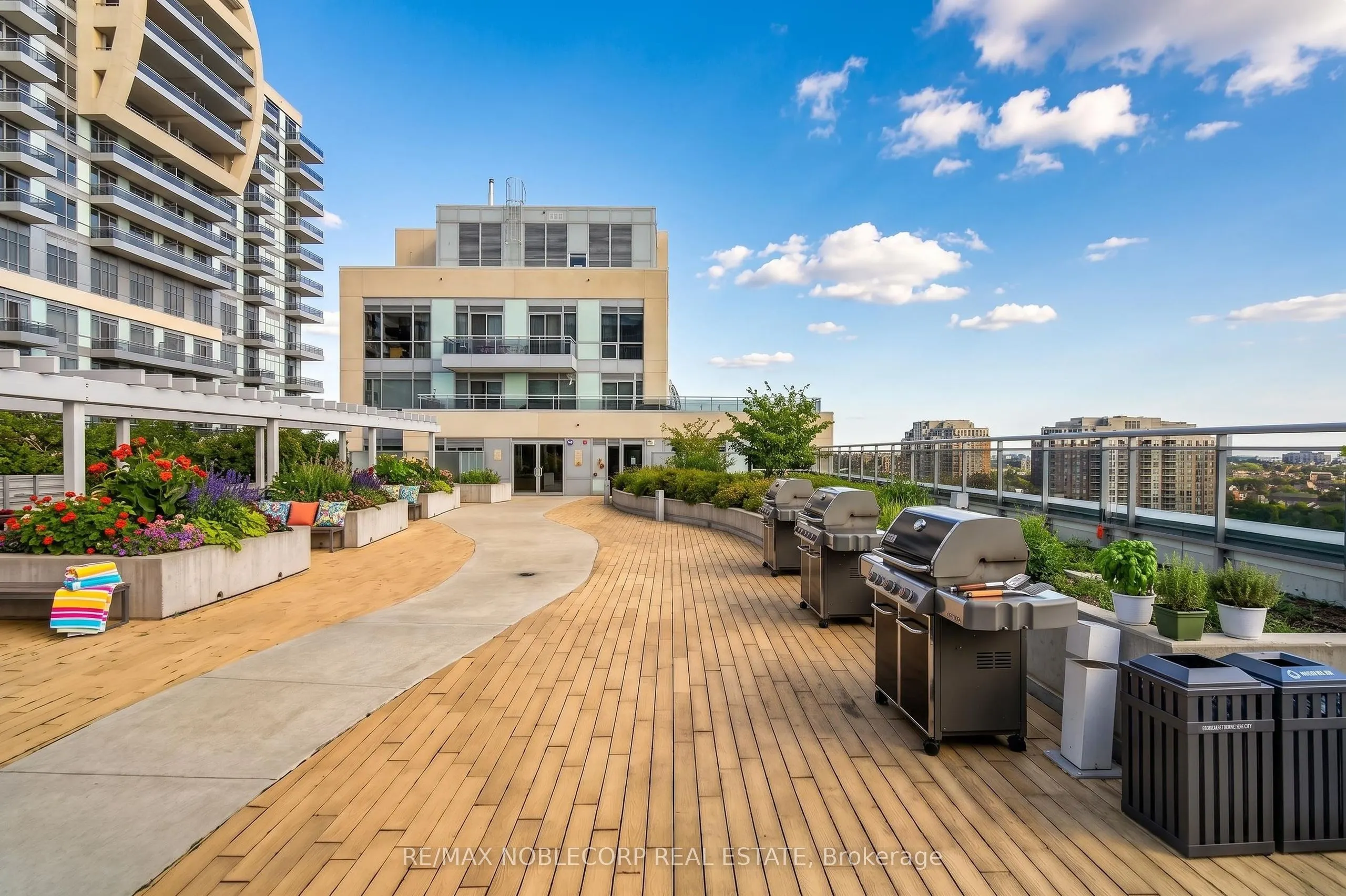9191 Yonge Street #206SW