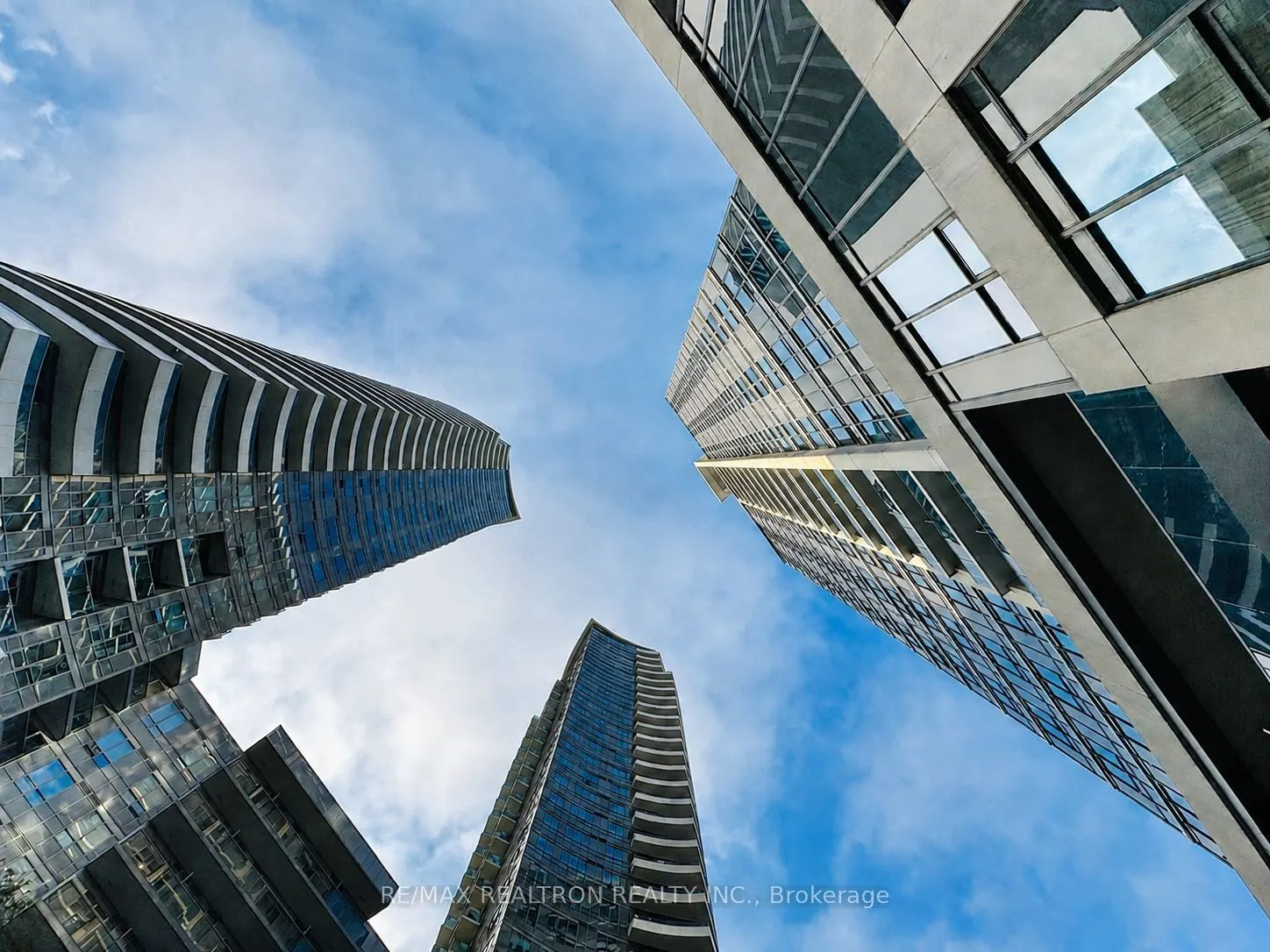 7161 Yonge Street #2535