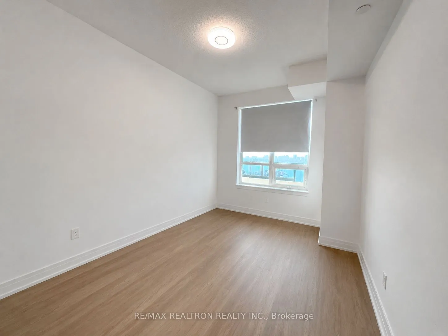 7161 Yonge Street #2535