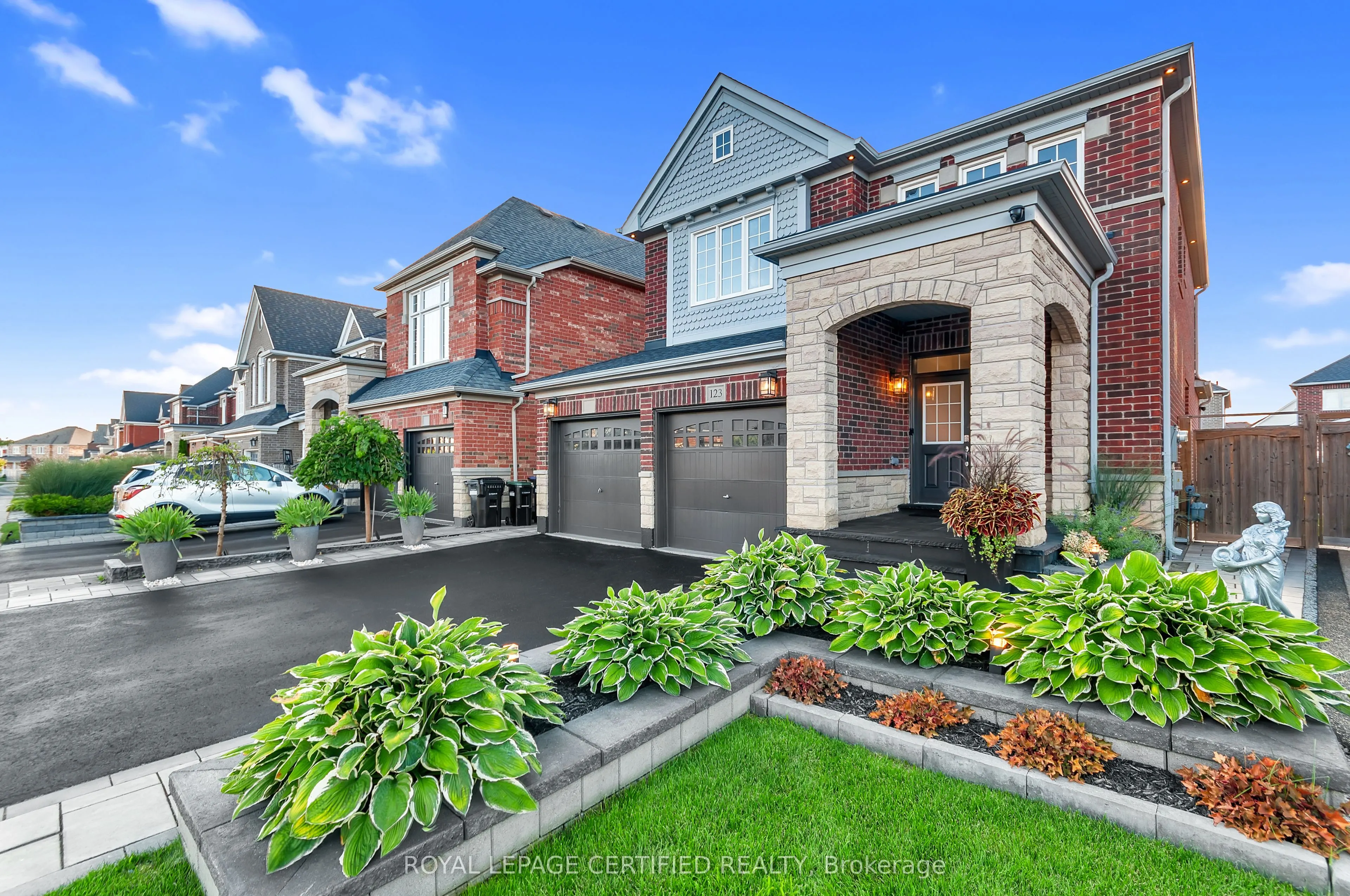 123 Mcdonnell Crescent