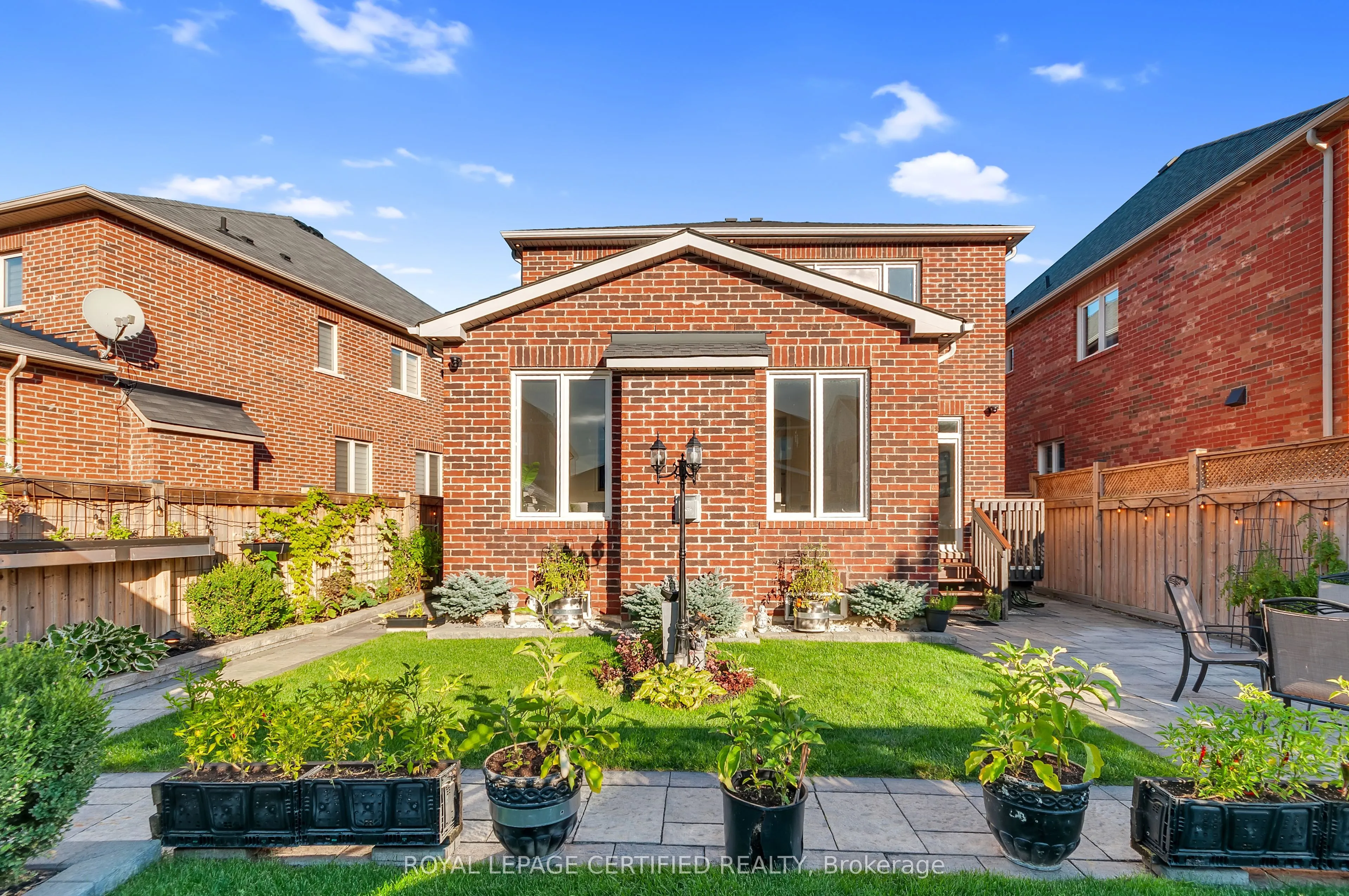 123 Mcdonnell Crescent