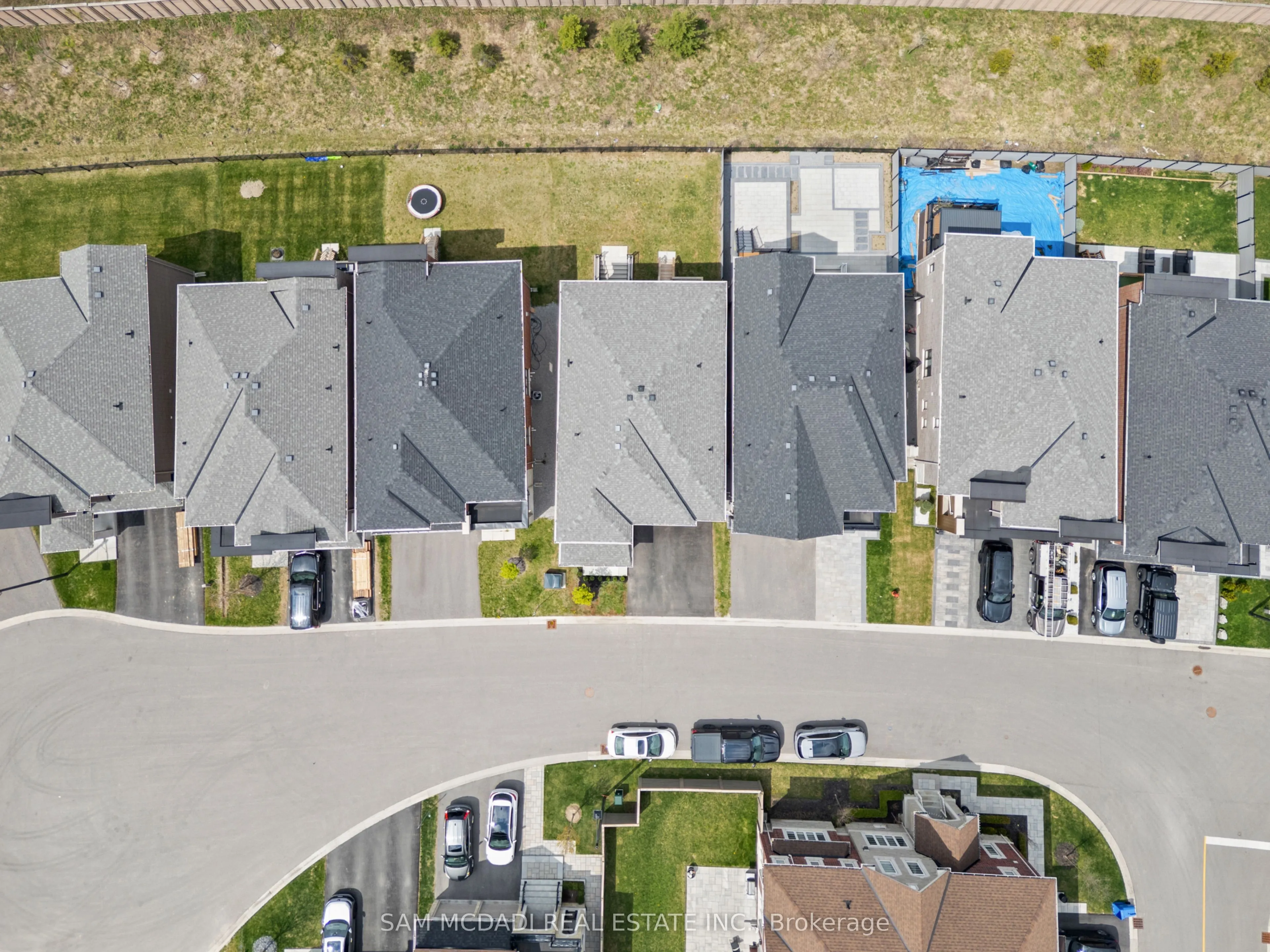 99 Black Walnut Court