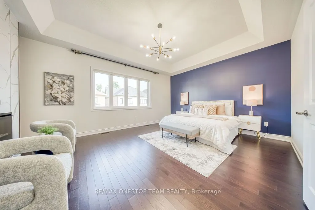 70 Madoc Place