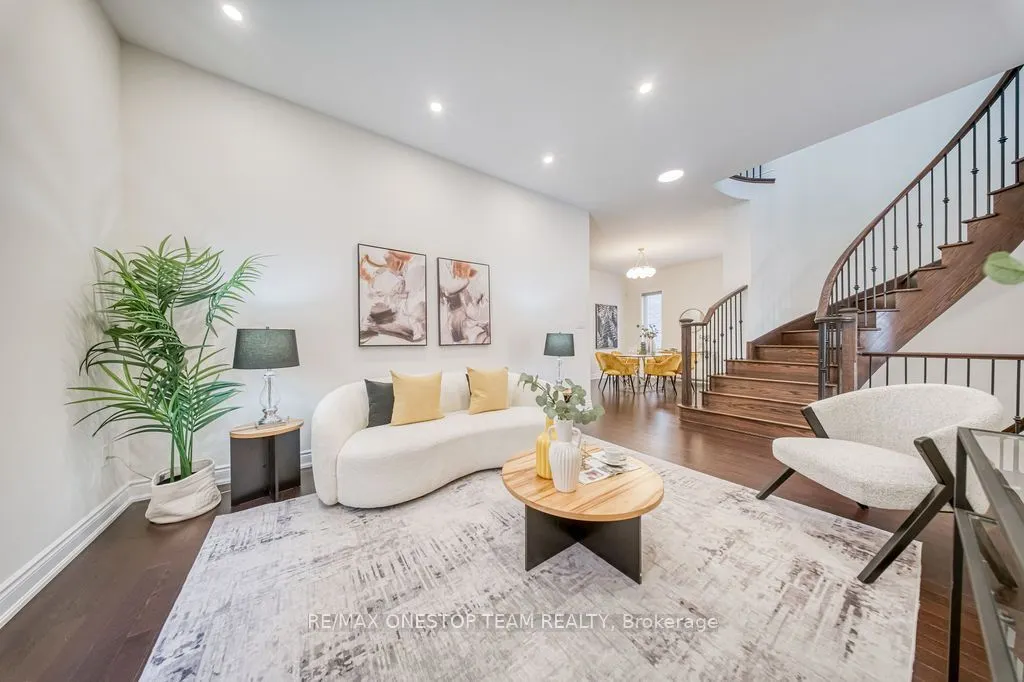 70 Madoc Place