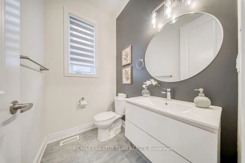 70 Madoc Place