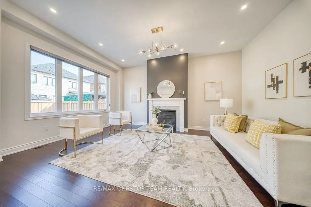 70 Madoc Place