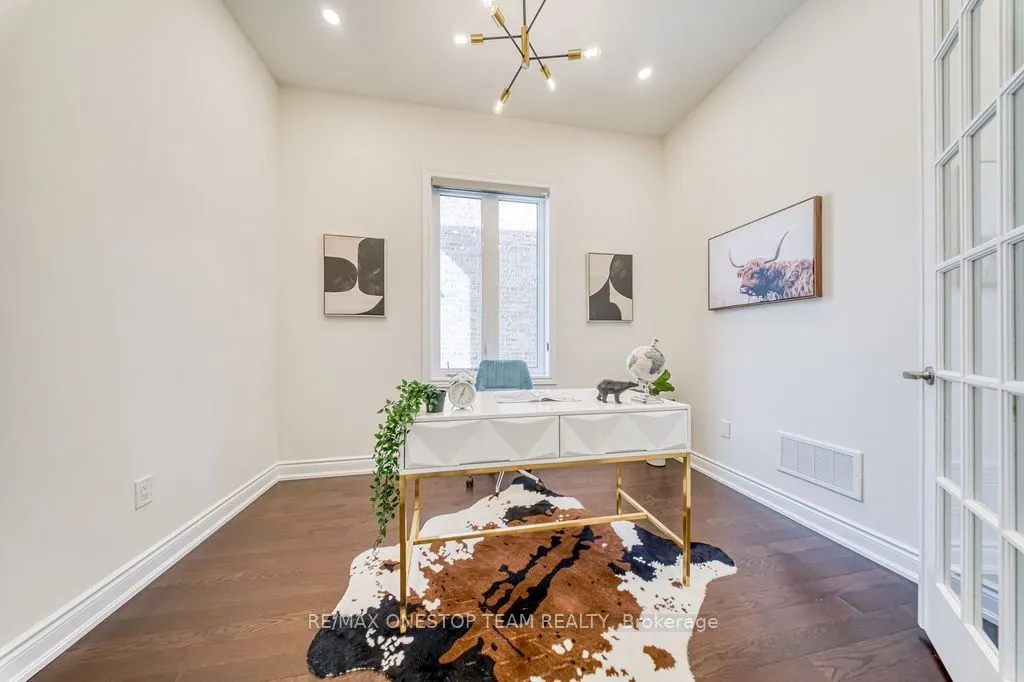 70 Madoc Place