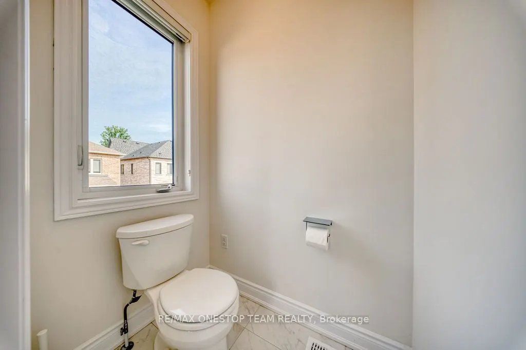 70 Madoc Place