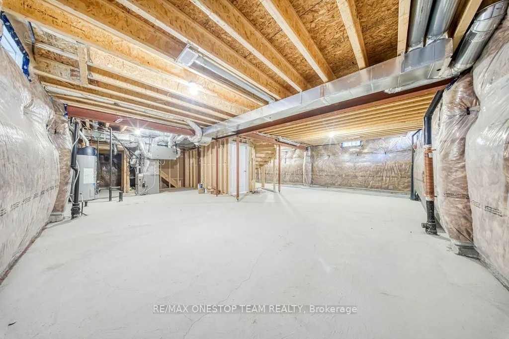 70 Madoc Place