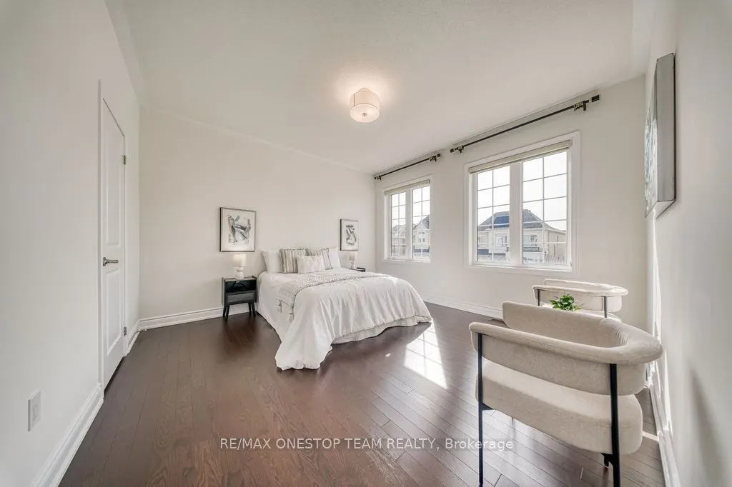 70 Madoc Place