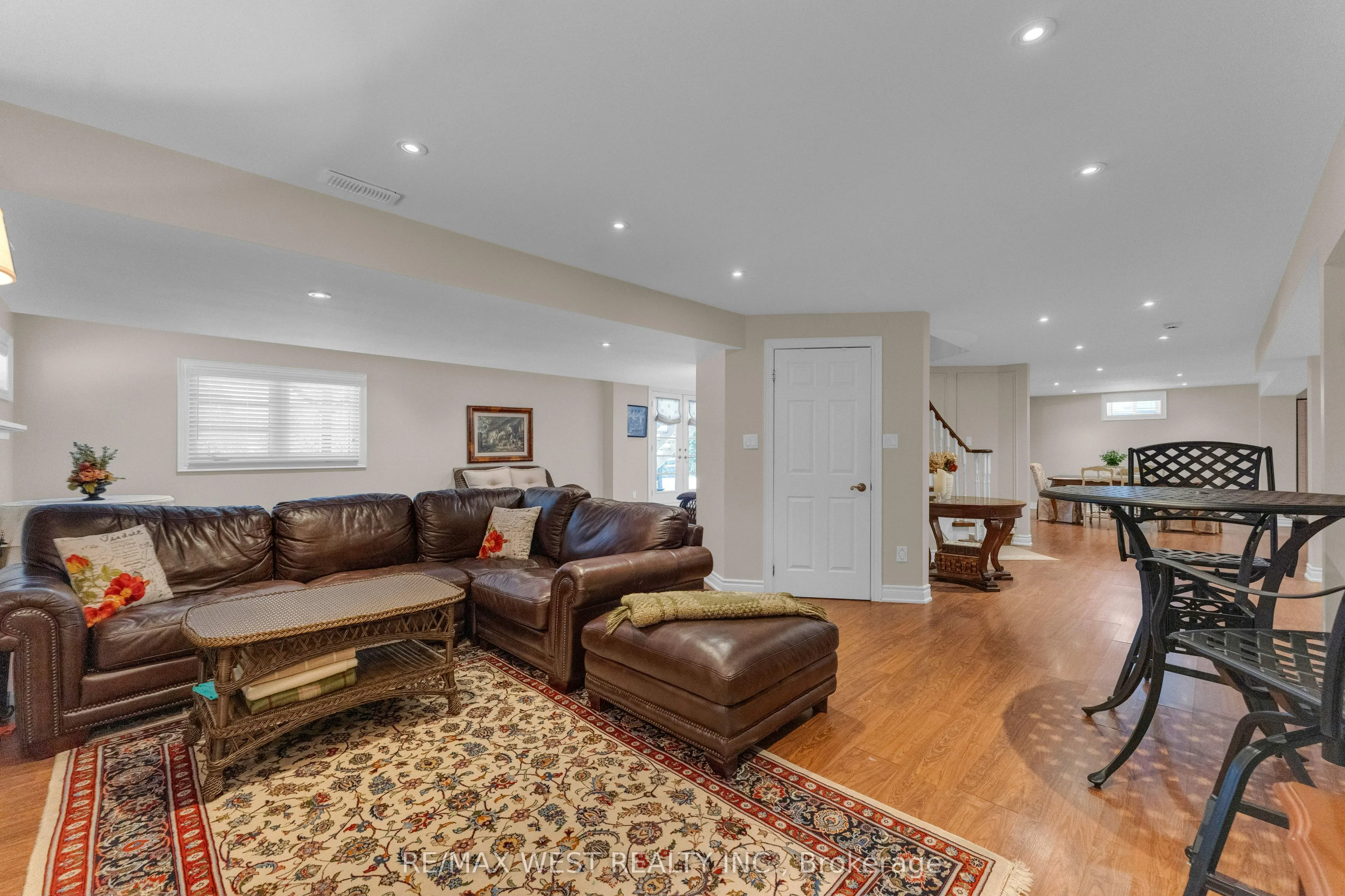 93 Fern Valley Crescent