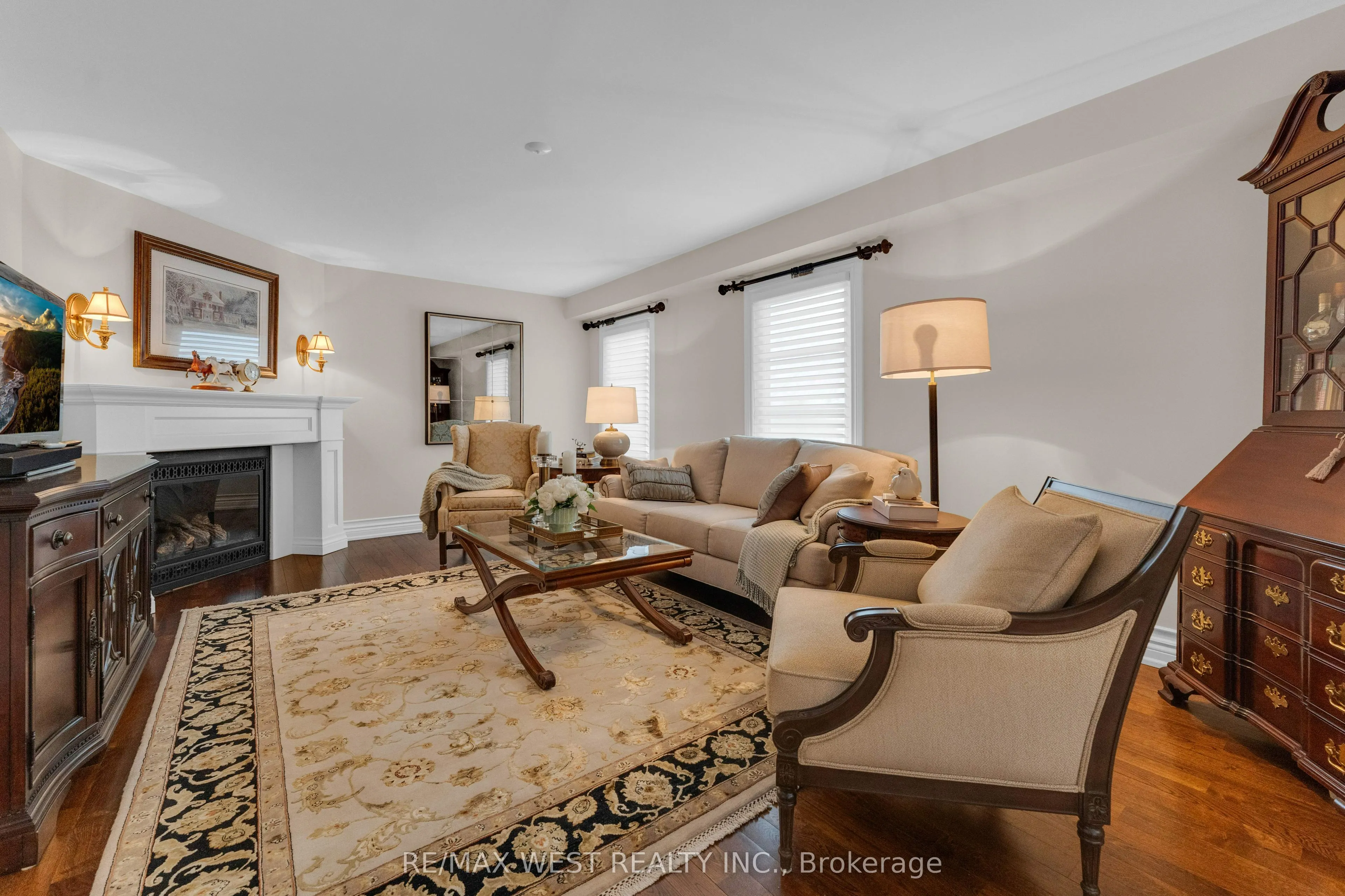 93 Fern Valley Crescent