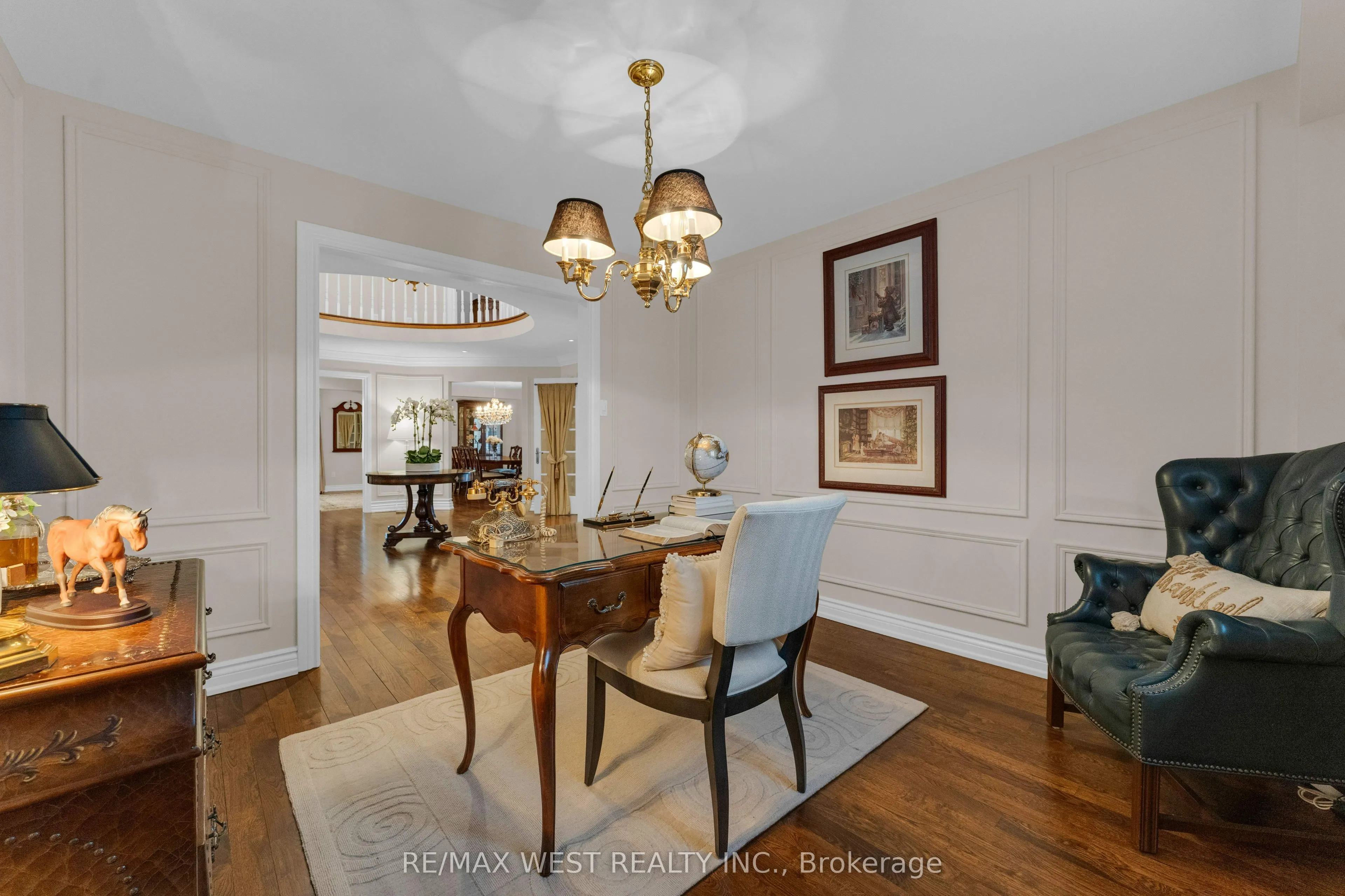 93 Fern Valley Crescent