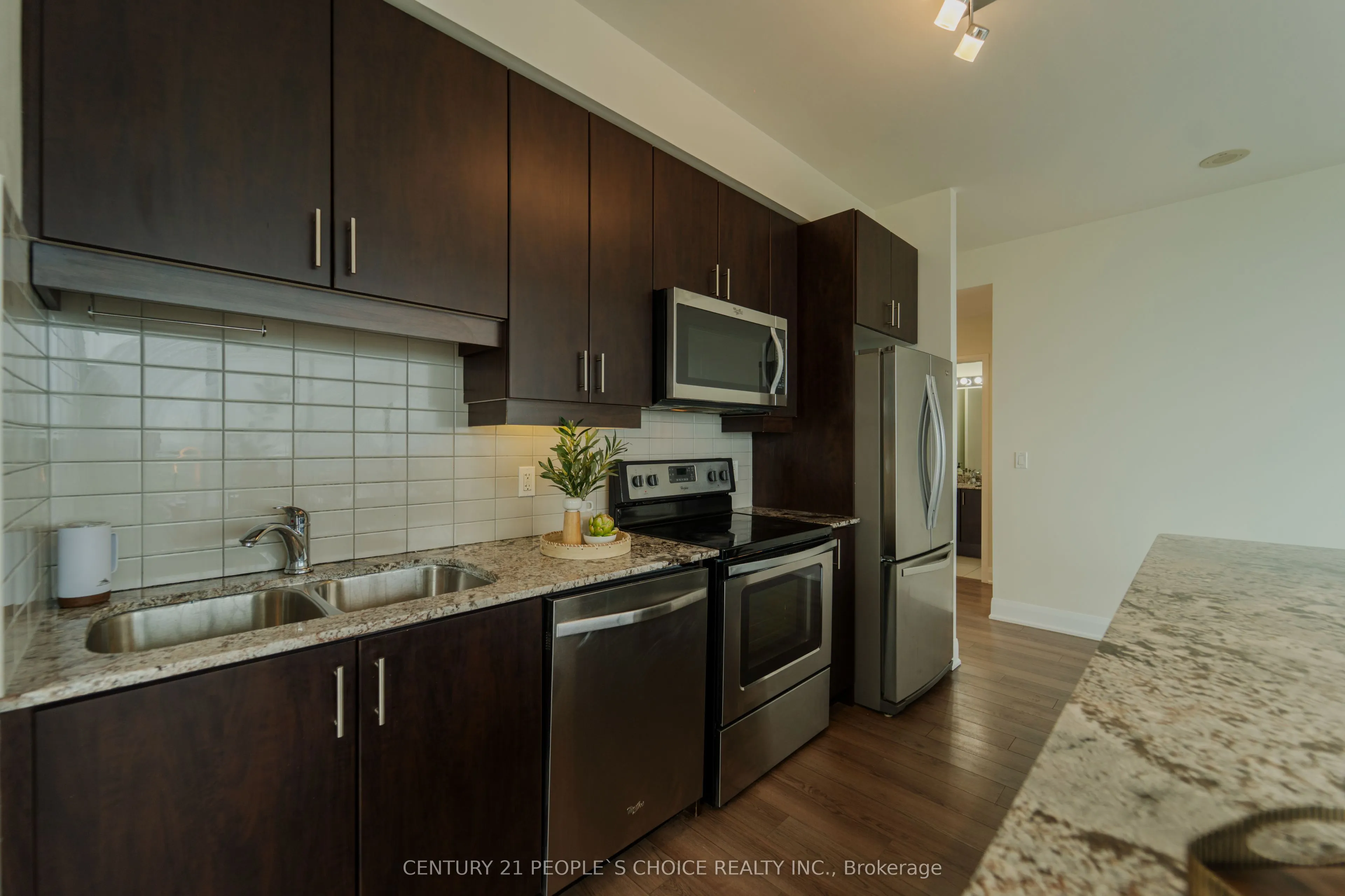 2900 Highway 7 Road #2803
