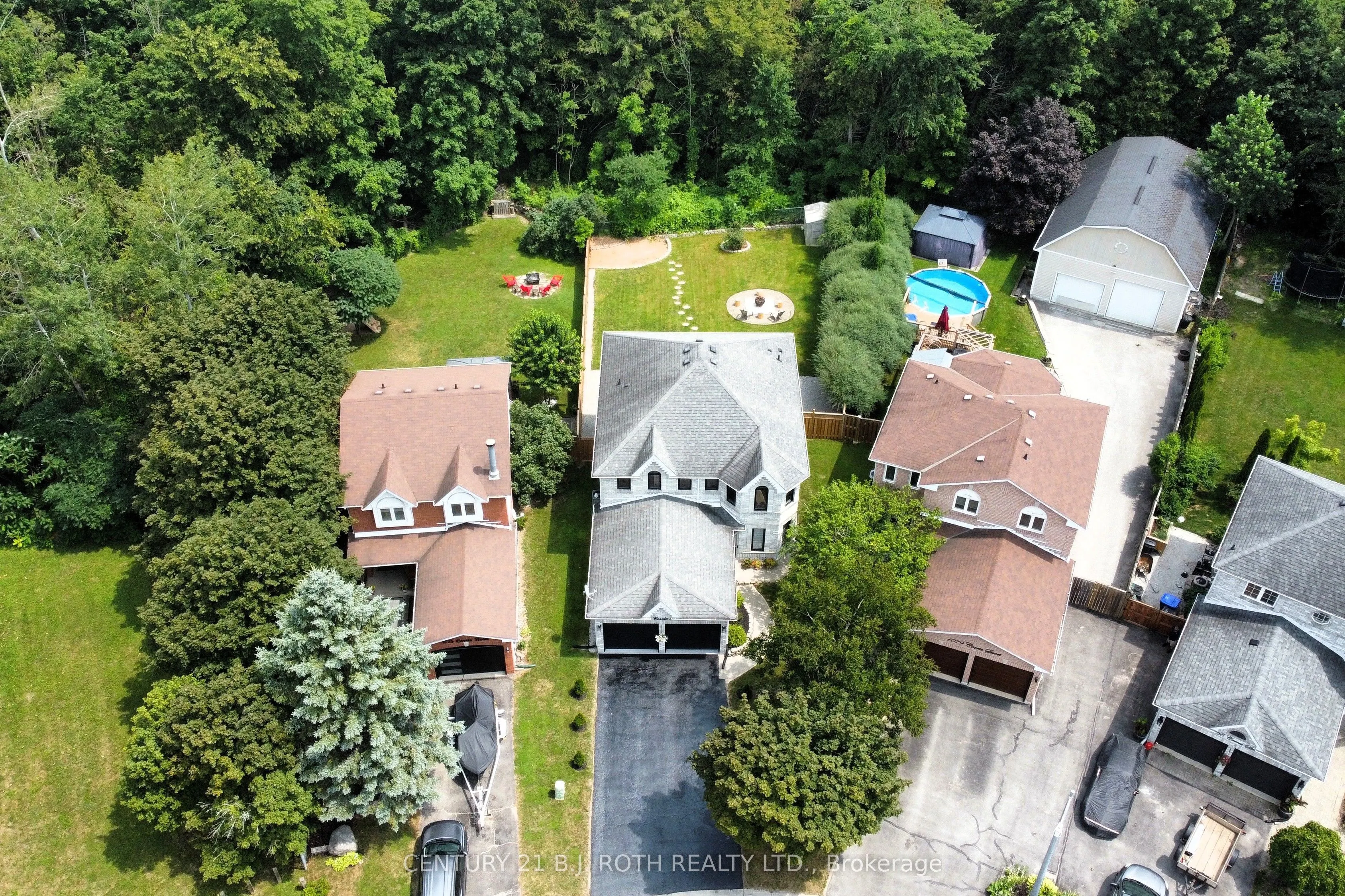 1077 CORRIE Street