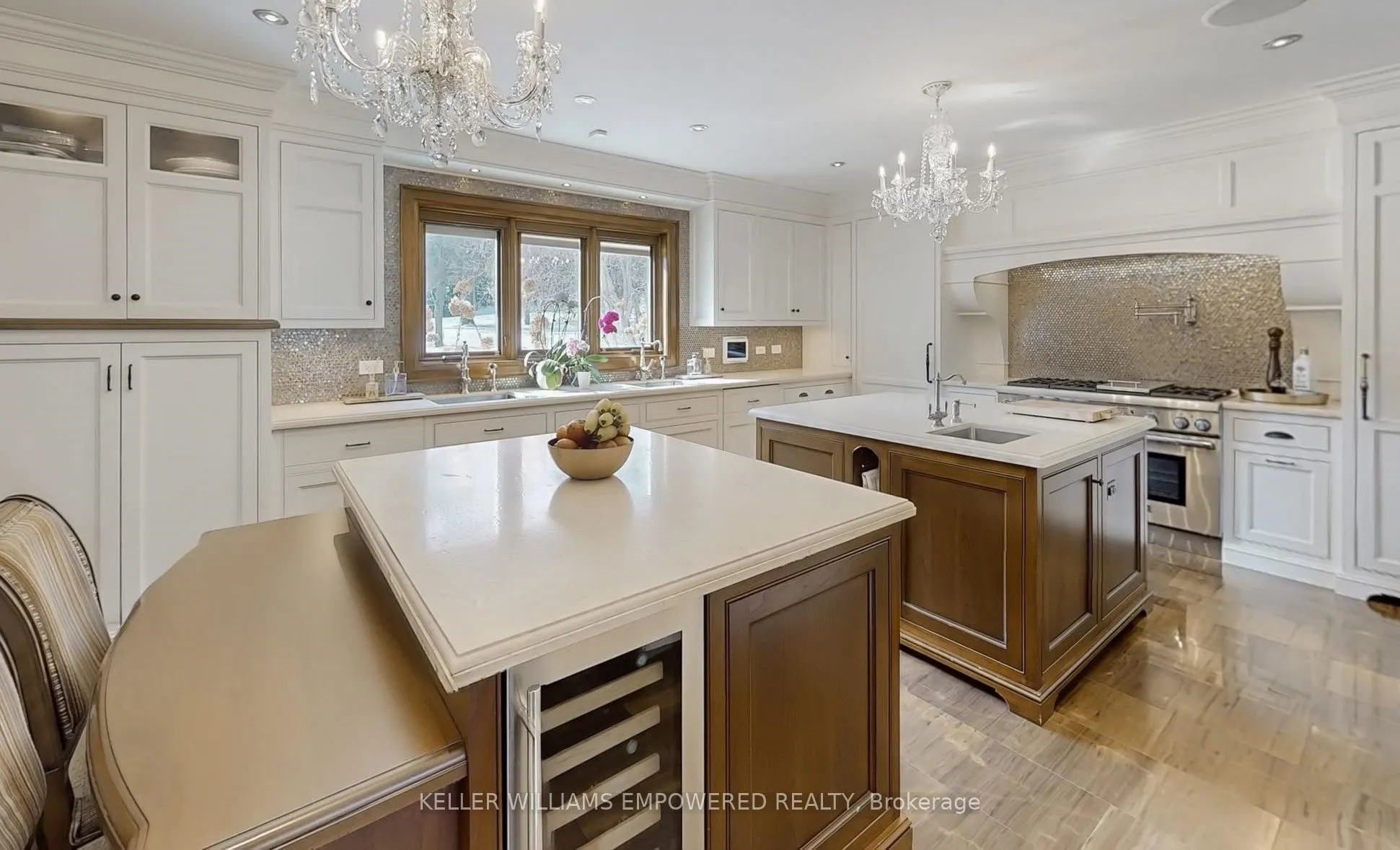 43 Woodland Acres Crescent
