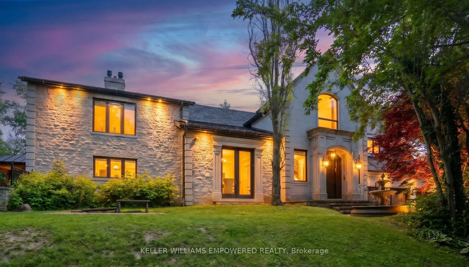 43 Woodland Acres Crescent