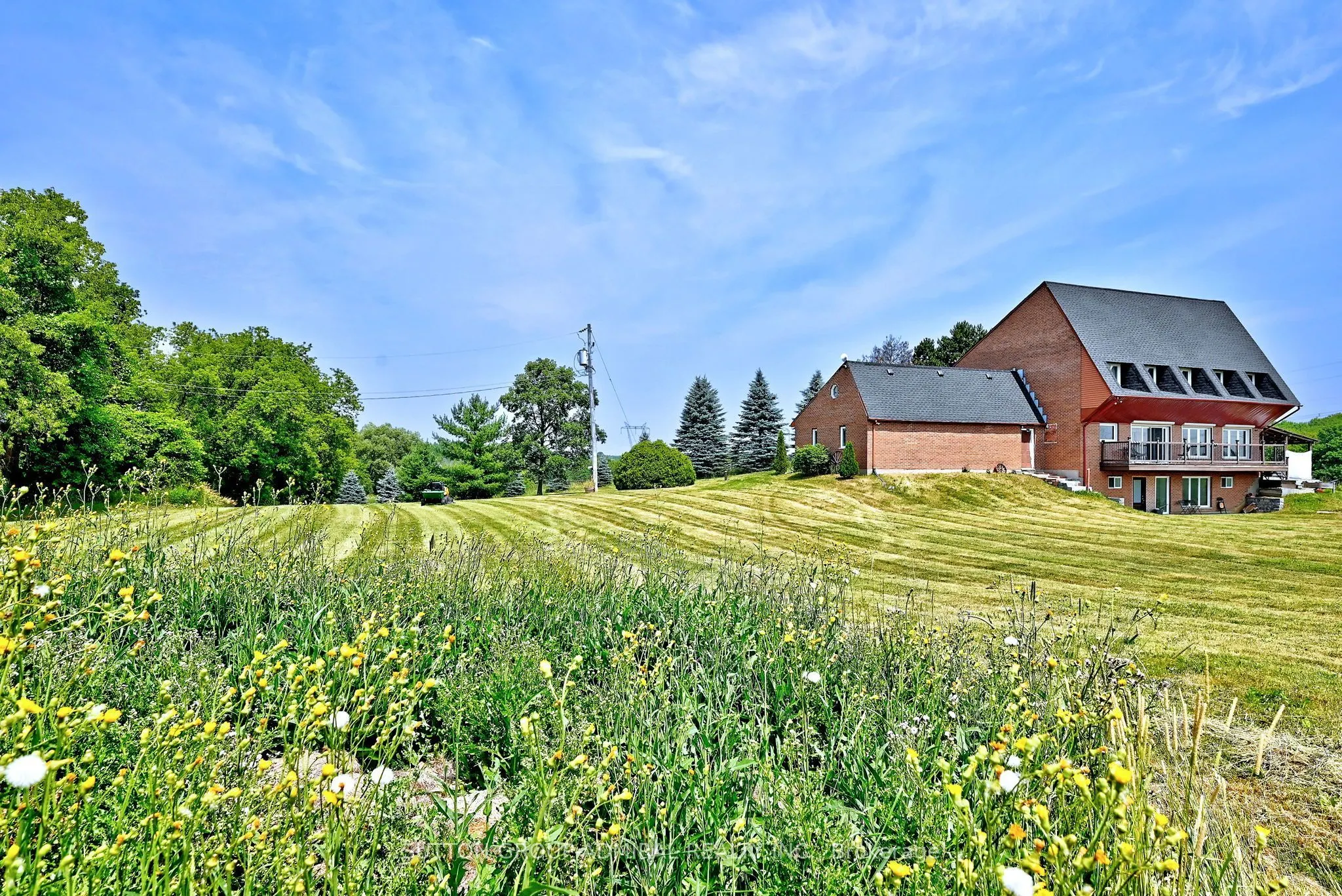 7205 19th Side Road