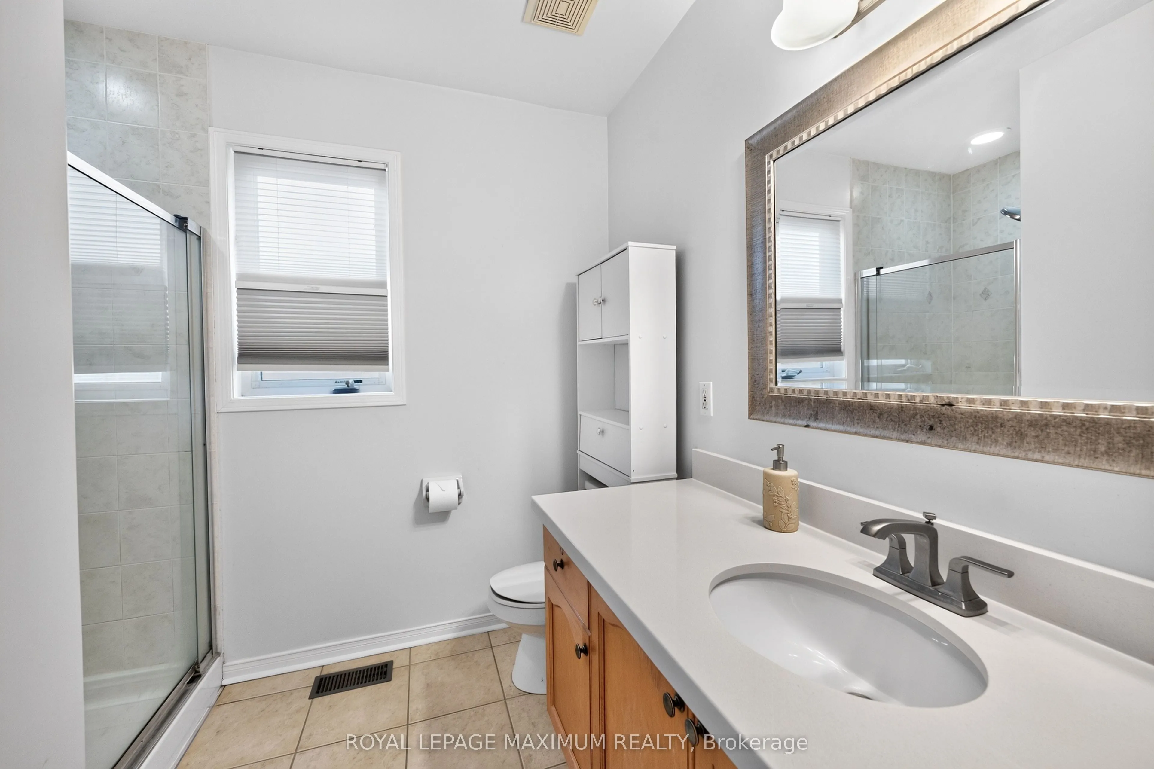35 Marshview Avenue