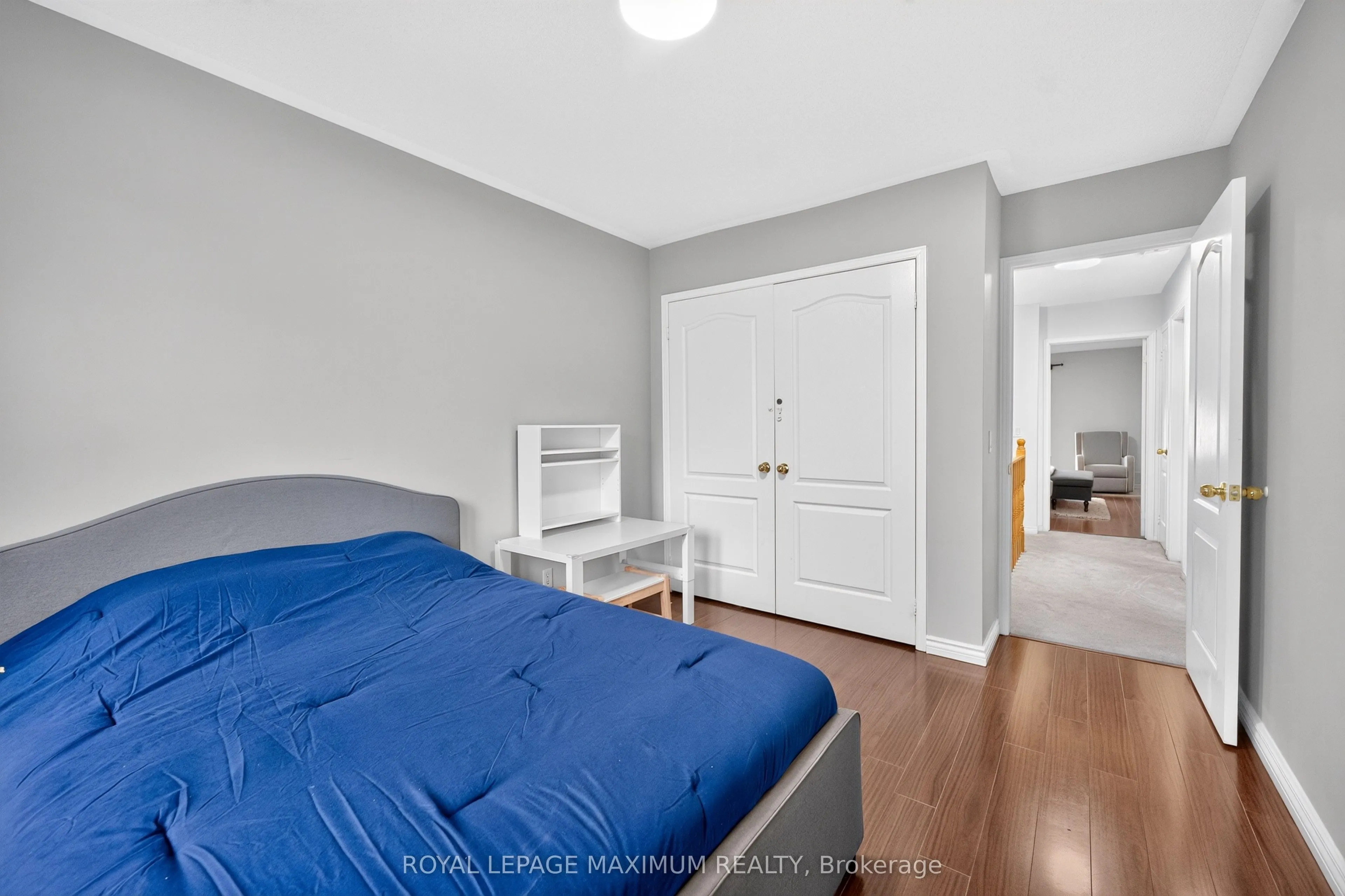 35 Marshview Avenue