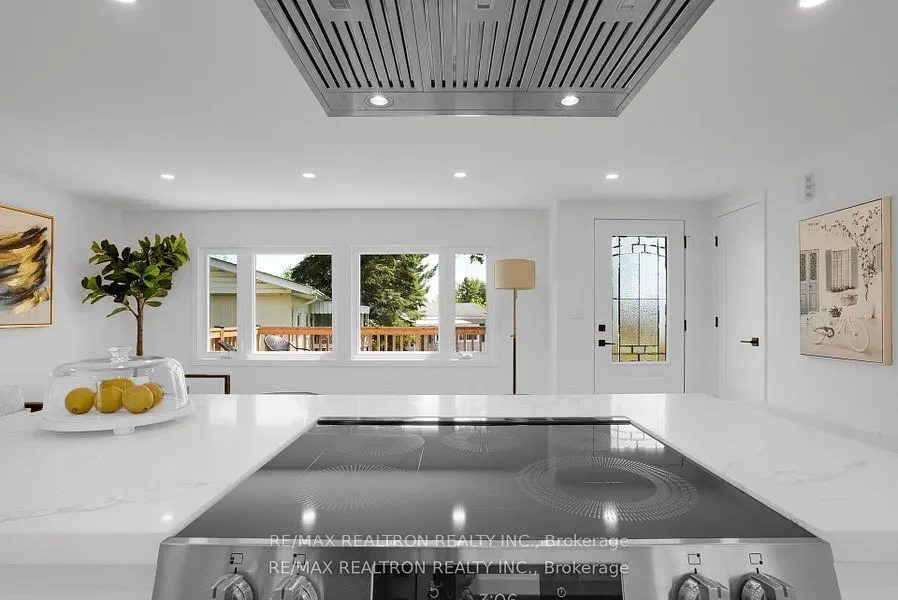41 Trefoil Drive