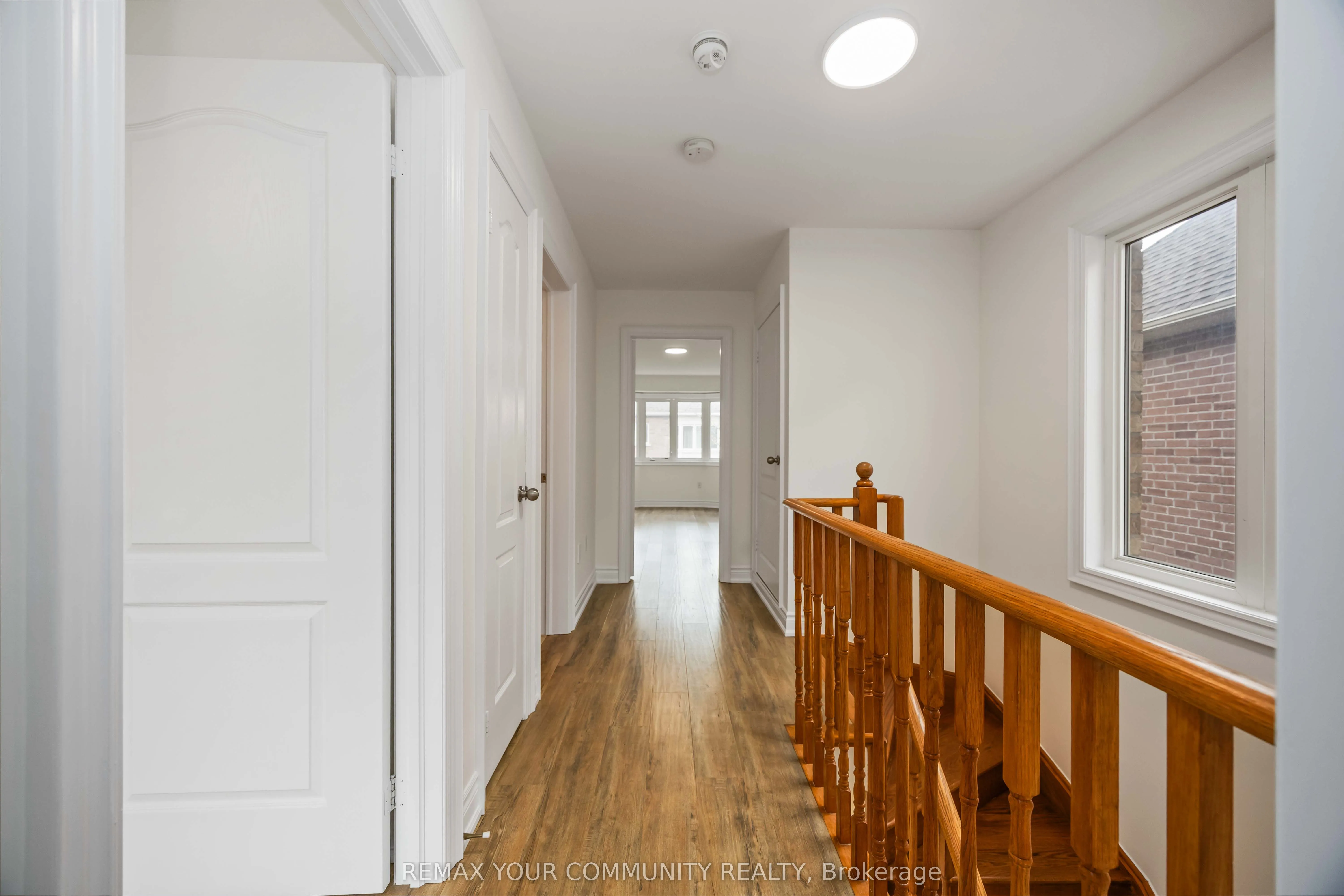 17 Latitude Lane