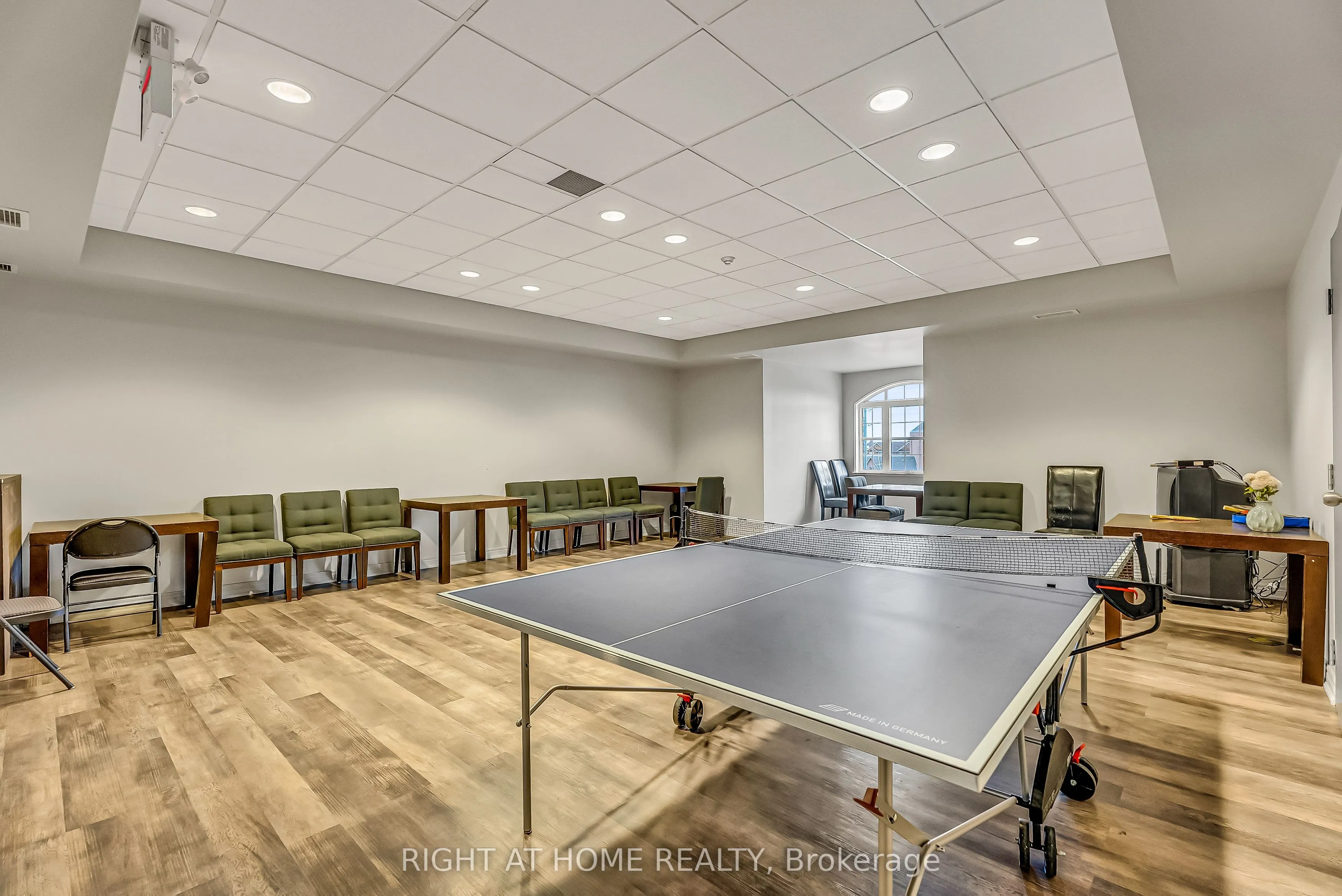 9973 Keele Street #206