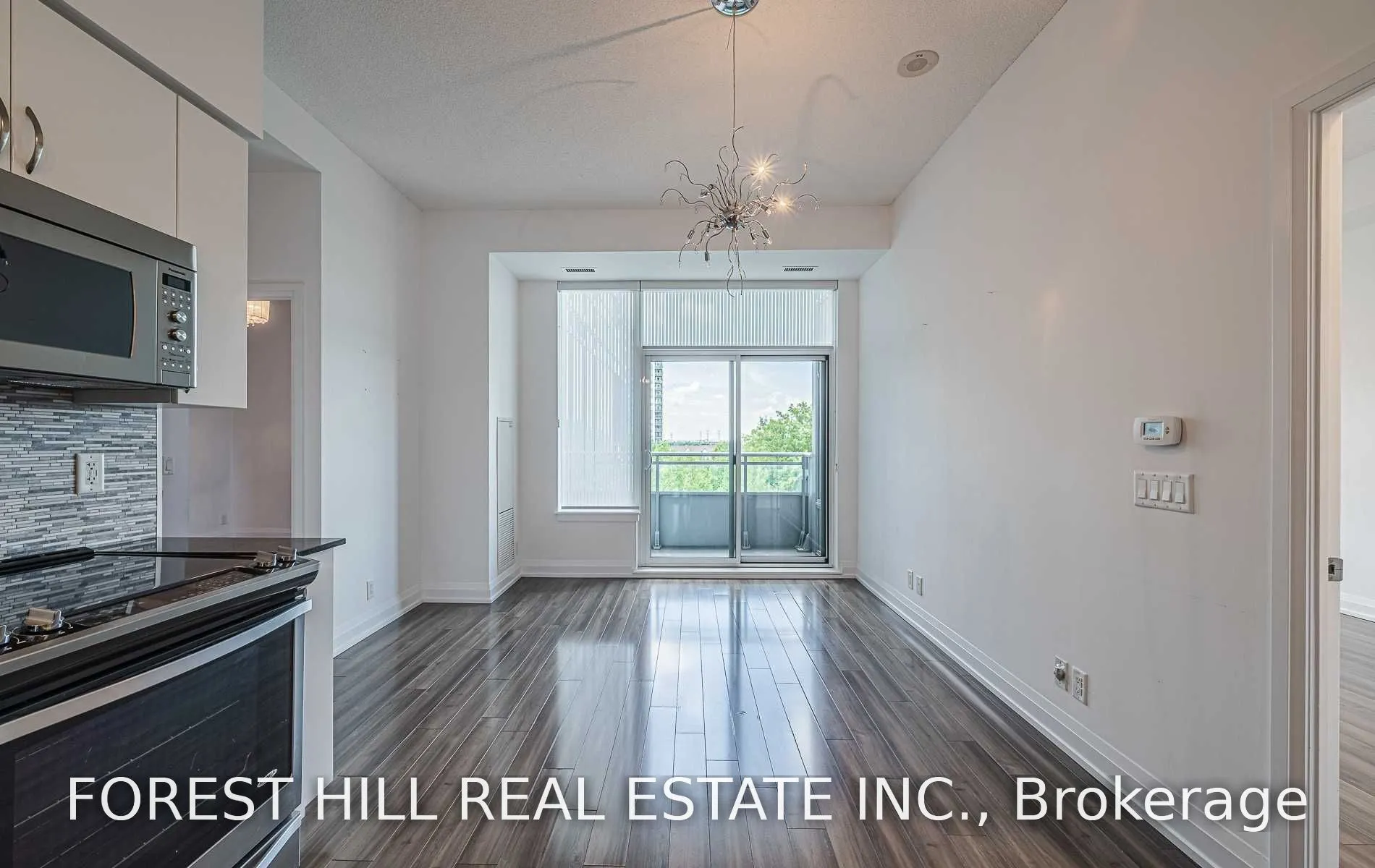 7890 Bathurst Street #611