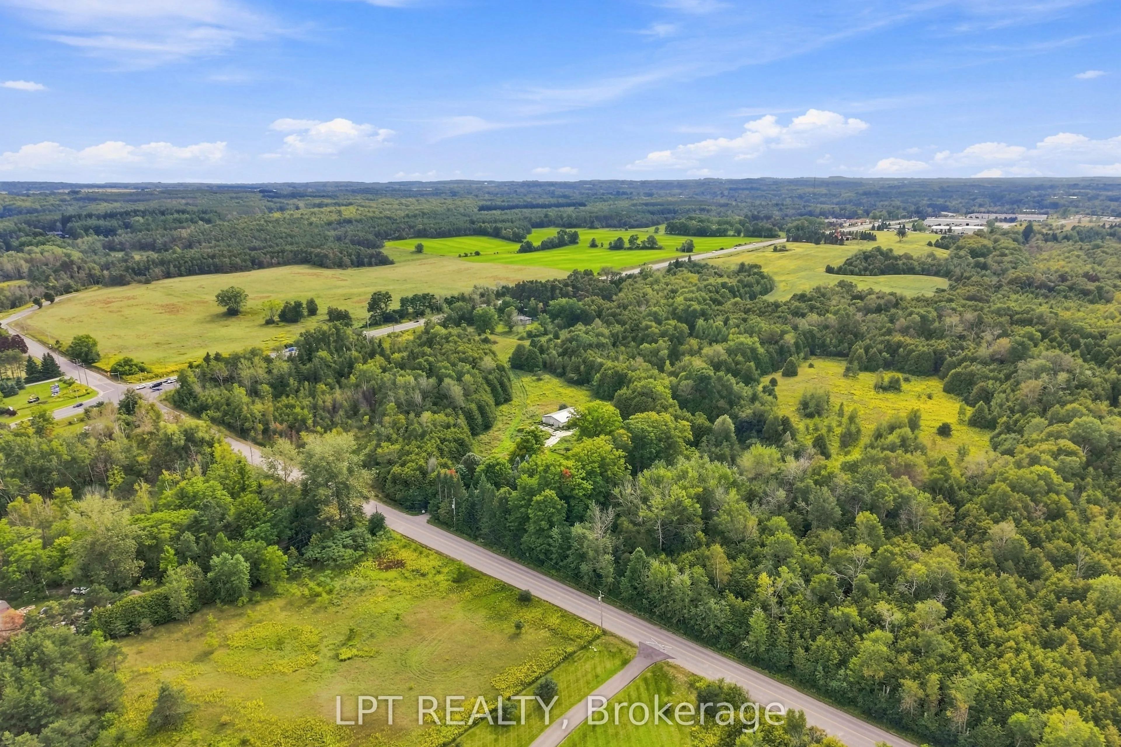 586 Hwy 47 Highway