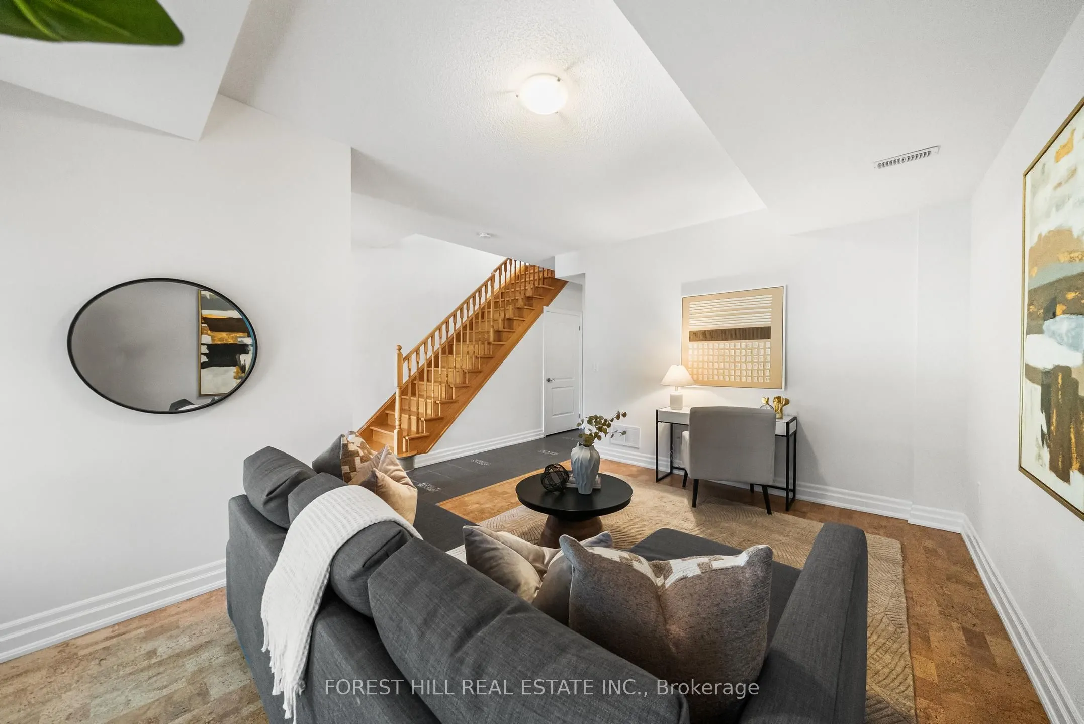 25 Beverley Glen Boulevard #25