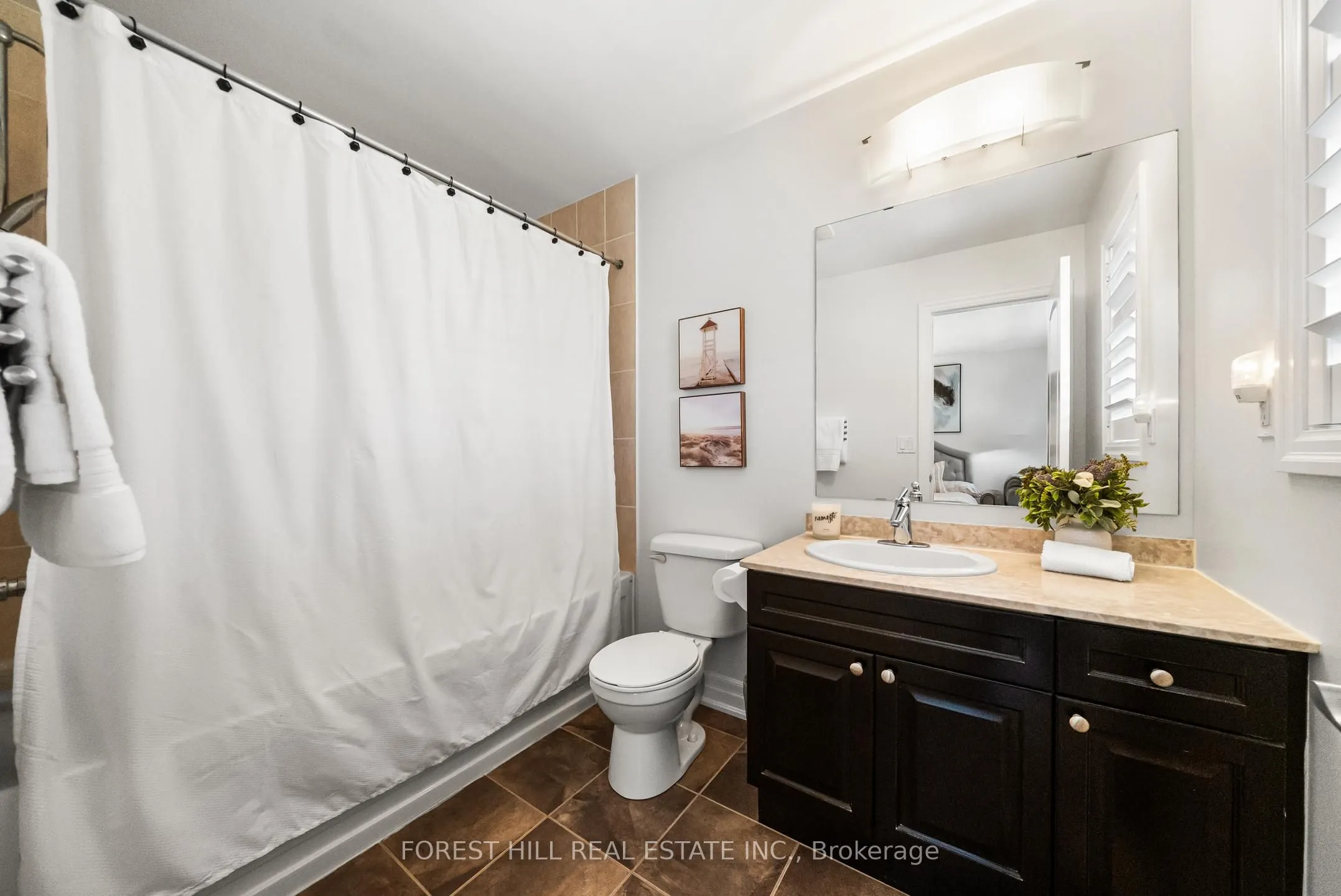 25 Beverley Glen Boulevard #25